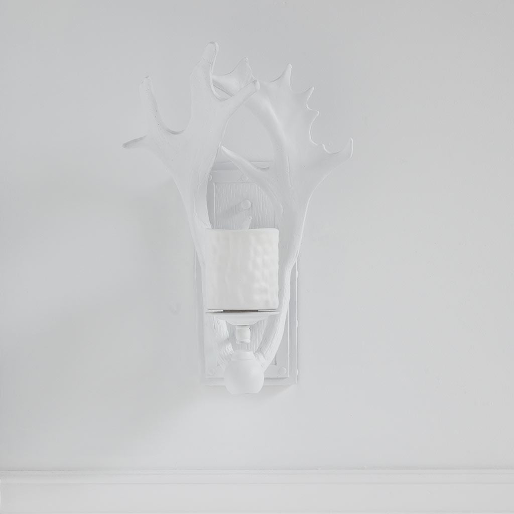 Rockland White Resin Antlers Wall Sconce