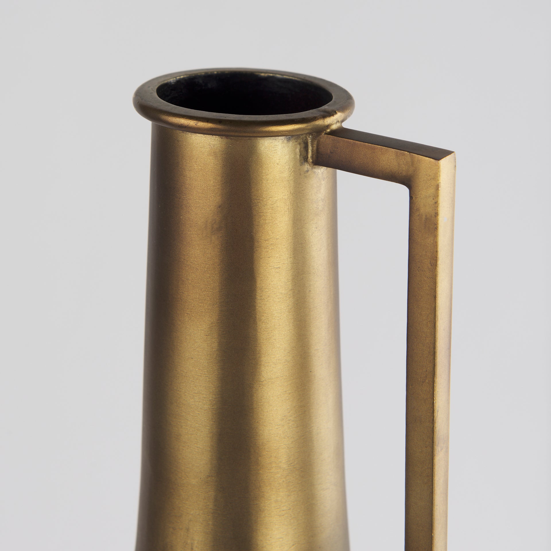 Aubrey Gold Iron Flower Jug Vase Vases Mercana , Black Friday Sale Mercana Furniture Sale, Old Bones Co, Mid Century Furniture Sale, Four Hands Furniture, Black Friday Sale Aubrey Gold Iron Flower Jug Vase,Gus Sale, Perigold Aubrey Gold Iron Flower Jug Vase Vases Black Friday Sale , Perigold Sale Aubrey Gold Iron Flower Jug Vase,Aubrey Gold Iron Flower Jug Vase Lulu and Georgia, Burke Decor Sale Aubrey Gold Iron Flower Jug Vase, www.oldbonesco.com