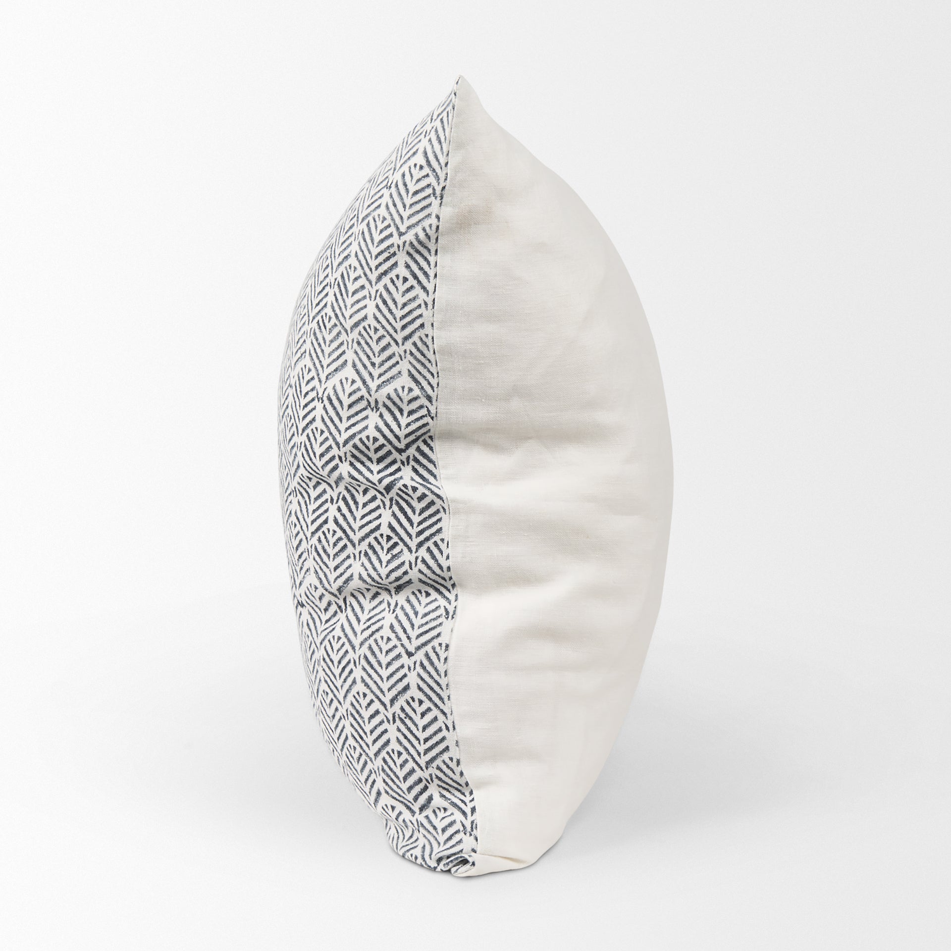 Jennelle Cream with Indigo Print Linen Square Decorative Pillow Cover Accent Pillow Covers Mercana , Black Friday Sale Mercana Furniture Sale, Old Bones Co, Mid Century Furniture Sale, Four Hands Furniture, Black Friday Sale Jennelle Cream with Indigo Print Linen Square Decorative Pillow Cover,Gus Sale, Perigold Jennelle Cream with Indigo Print Linen Square Decorative Pillow Cover Accent Pillow Covers Black Friday Sale , Perigold Sale Jennelle Cream with Indigo Print Linen Square Decorative Pillow Cover,Jen