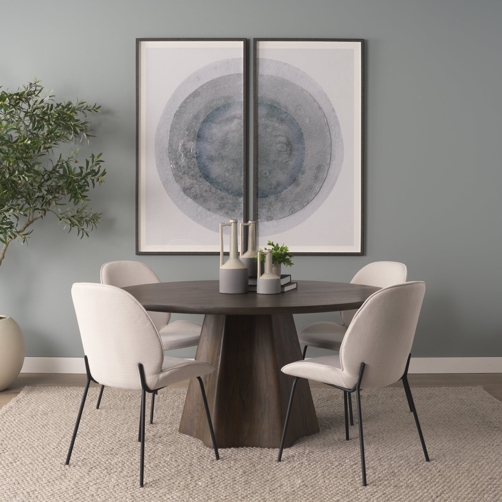 Jovani Solid Mango Wood Round Dining Table