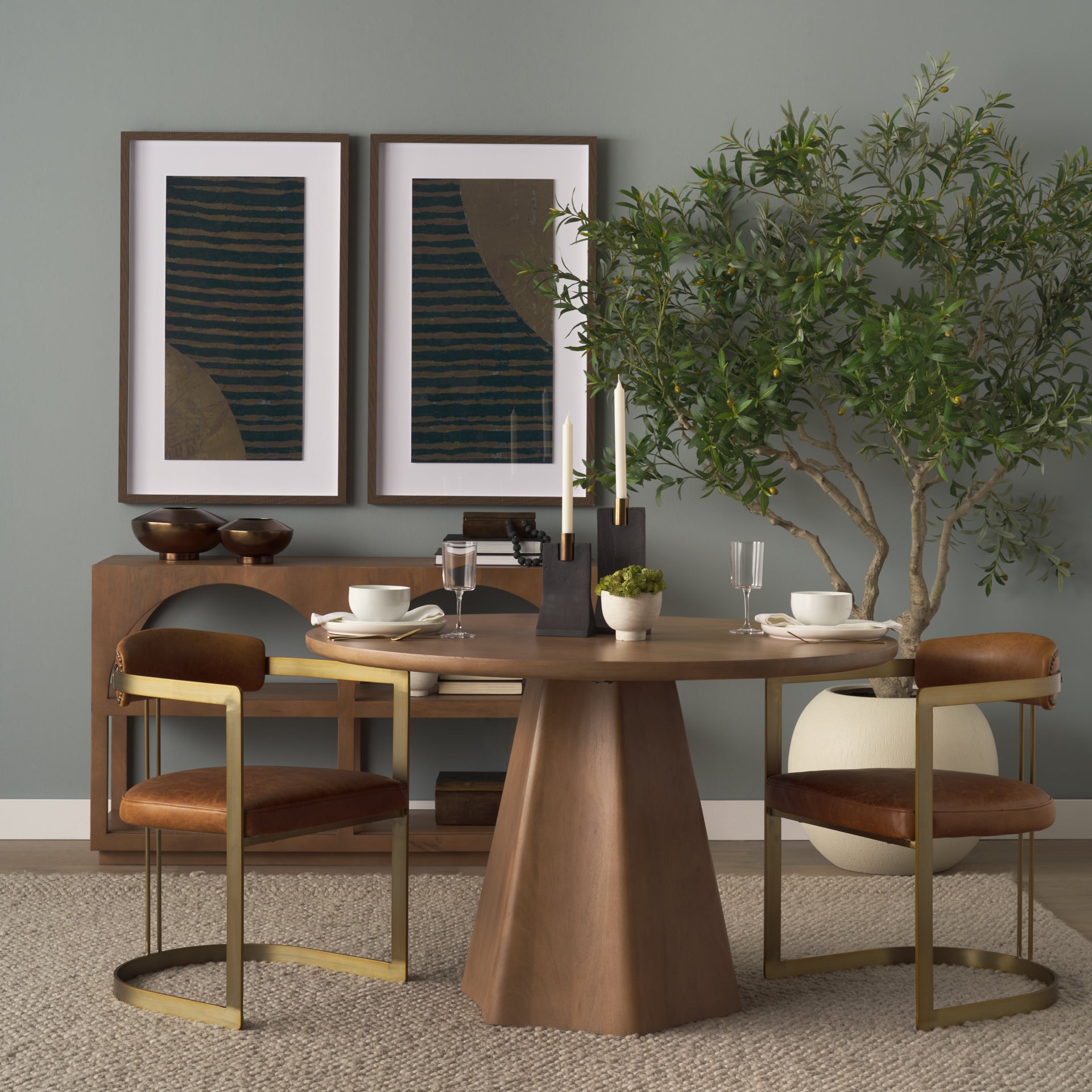 Jovani Solid Mango Wood Round Dining Table
