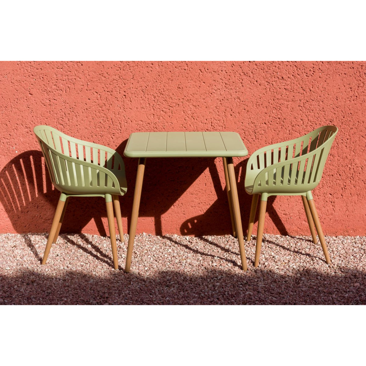 Nassau Square Table
