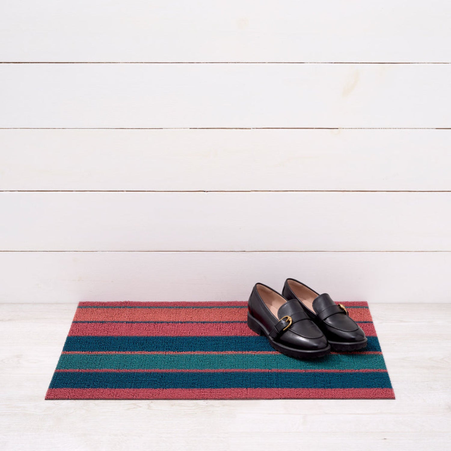 Bolt Stripe Shag