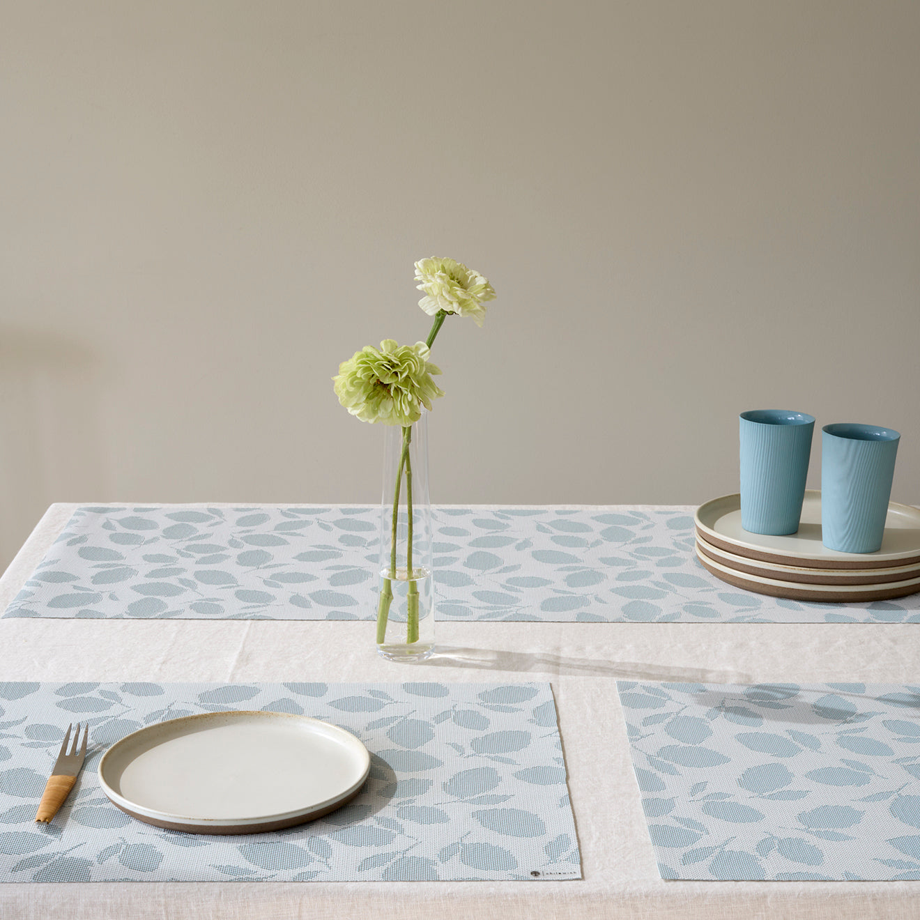 Lemon Leaves Table Runner