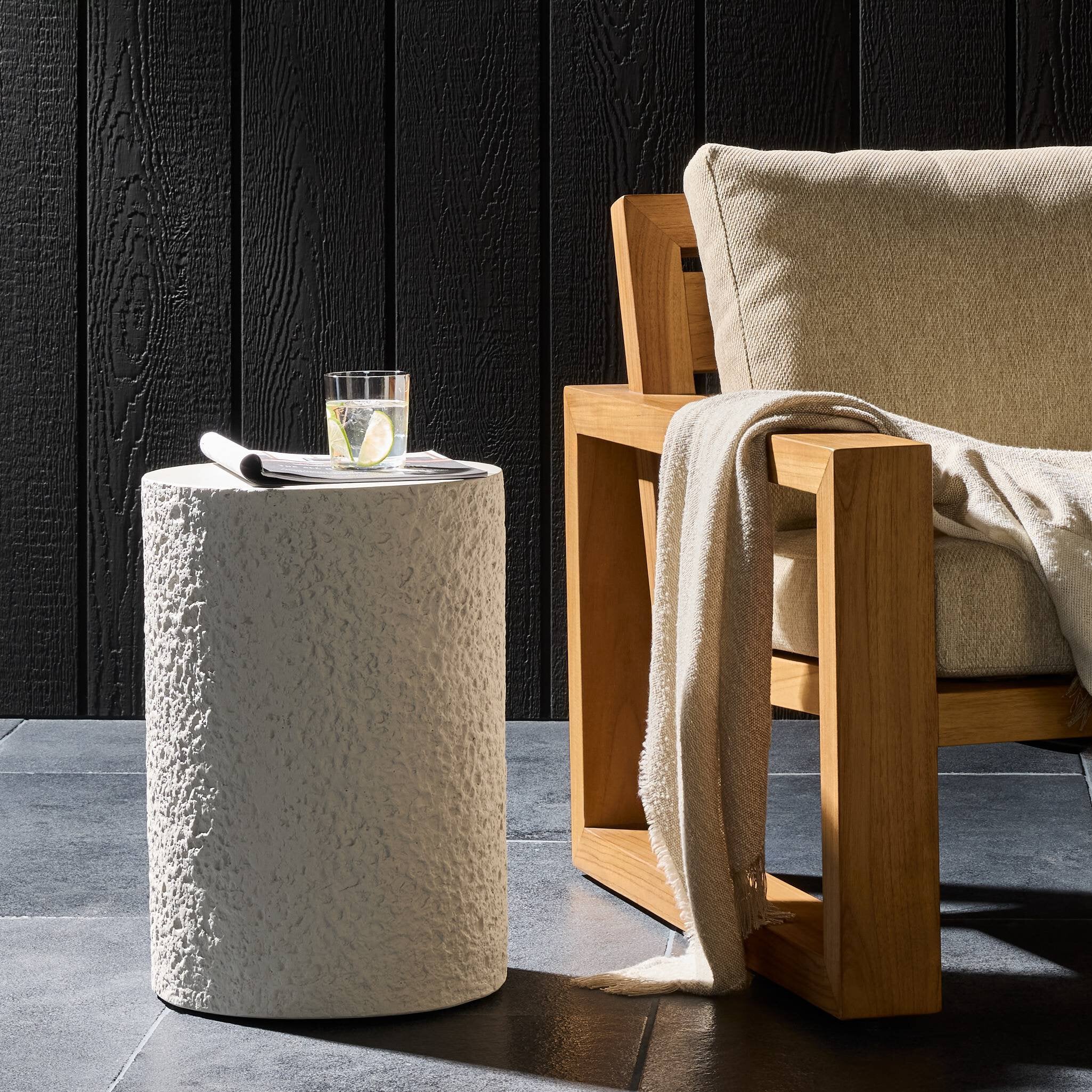 Otero Outdoor Round End Table