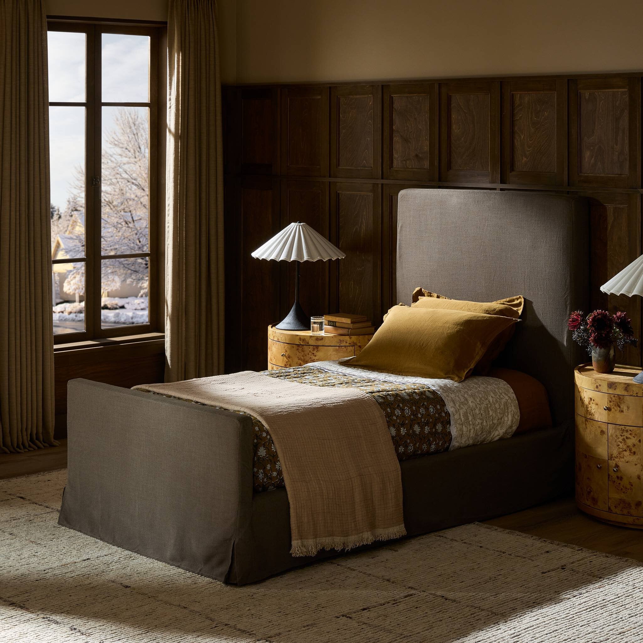 Daphne Slipcover Bed