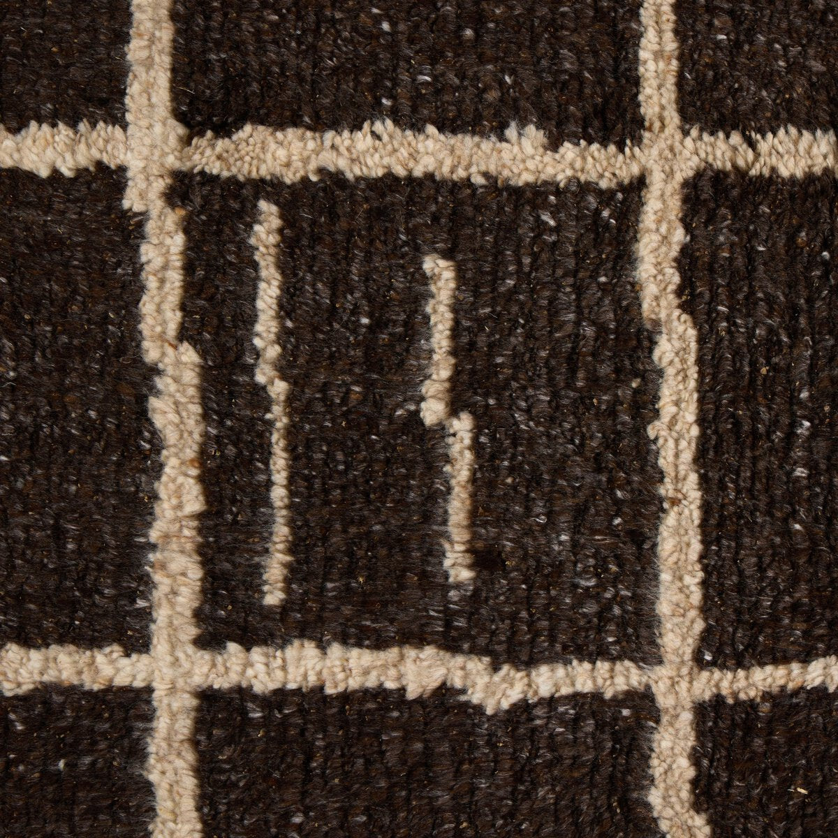 Sumlin Hand-Knotted Rug