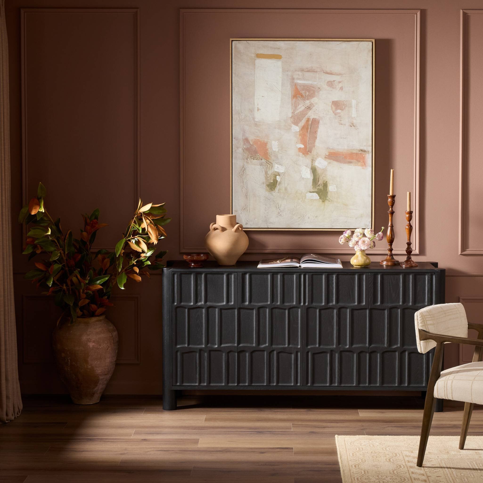 Ezri 4 Door Sideboard