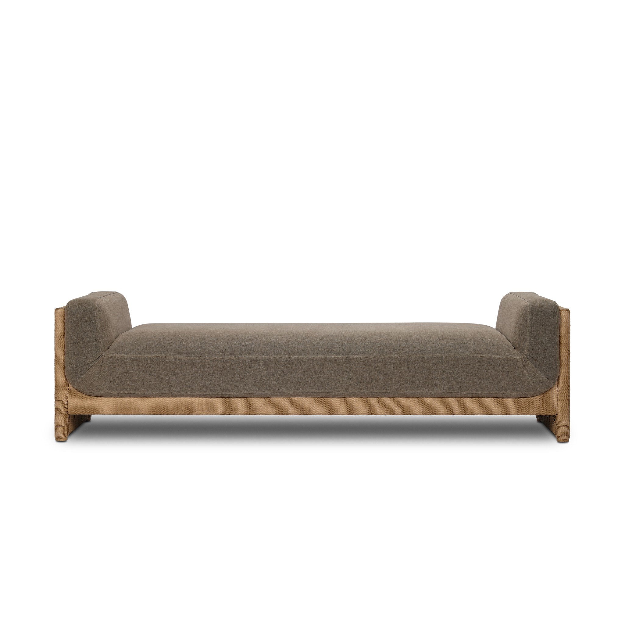 Collier Chaise - Broadway Coffee