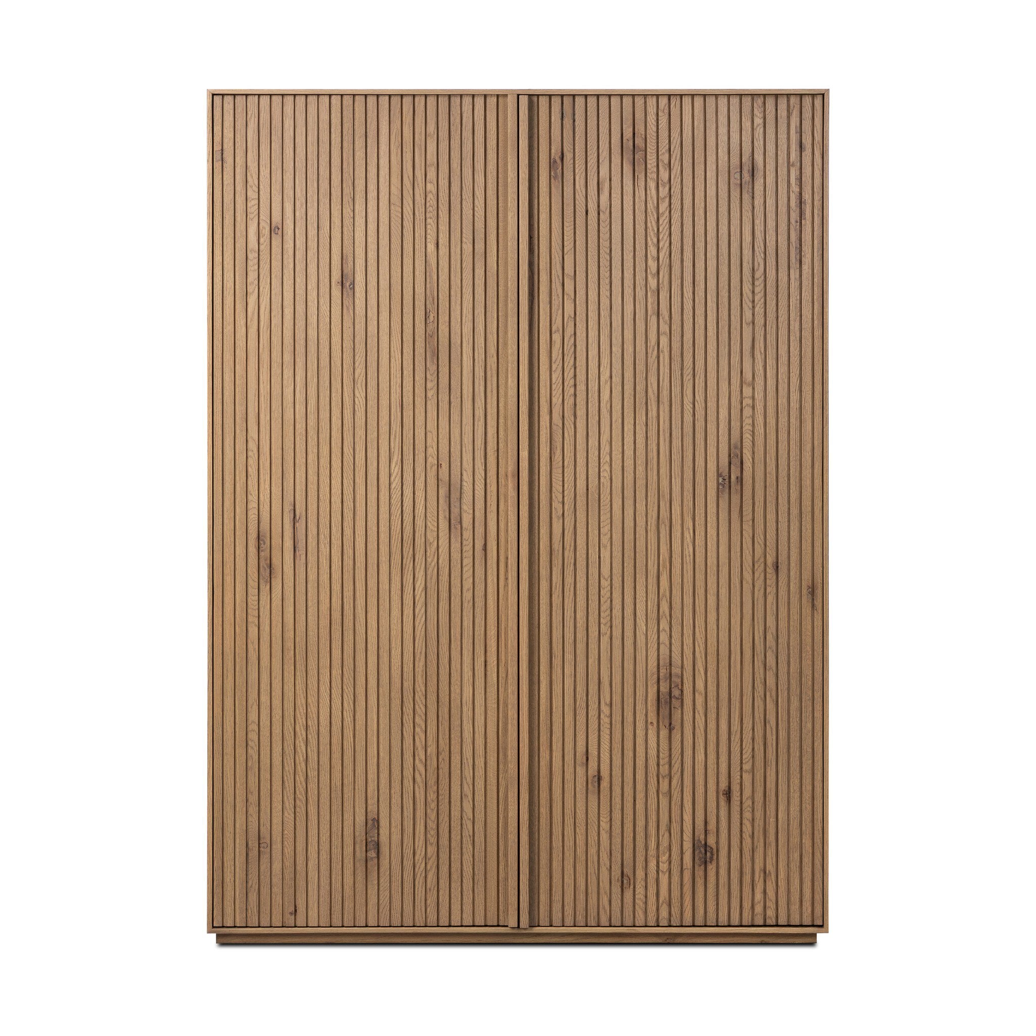 Leo Cabinet