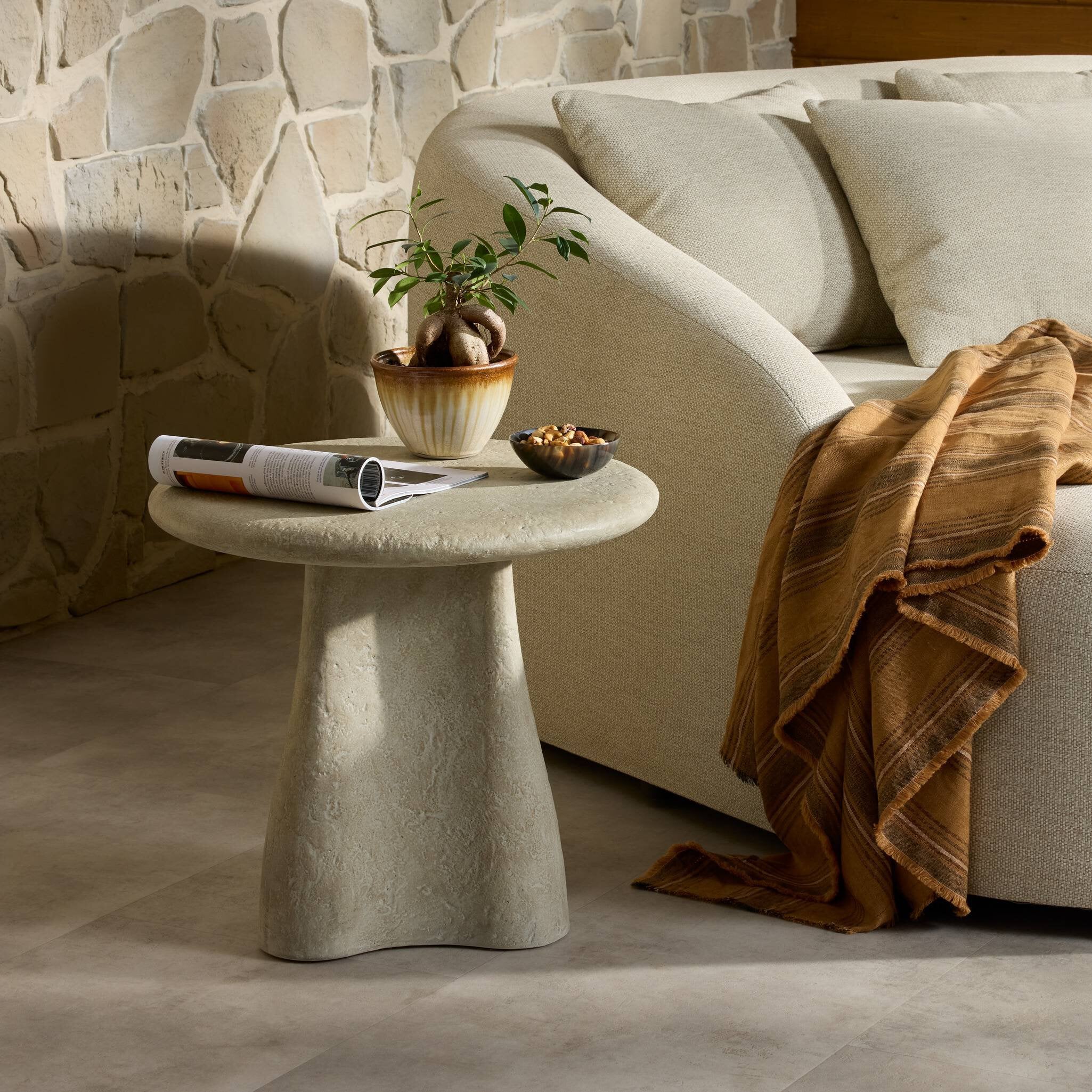 Rosso Outdoor End Table - Weathered Natural Concrete