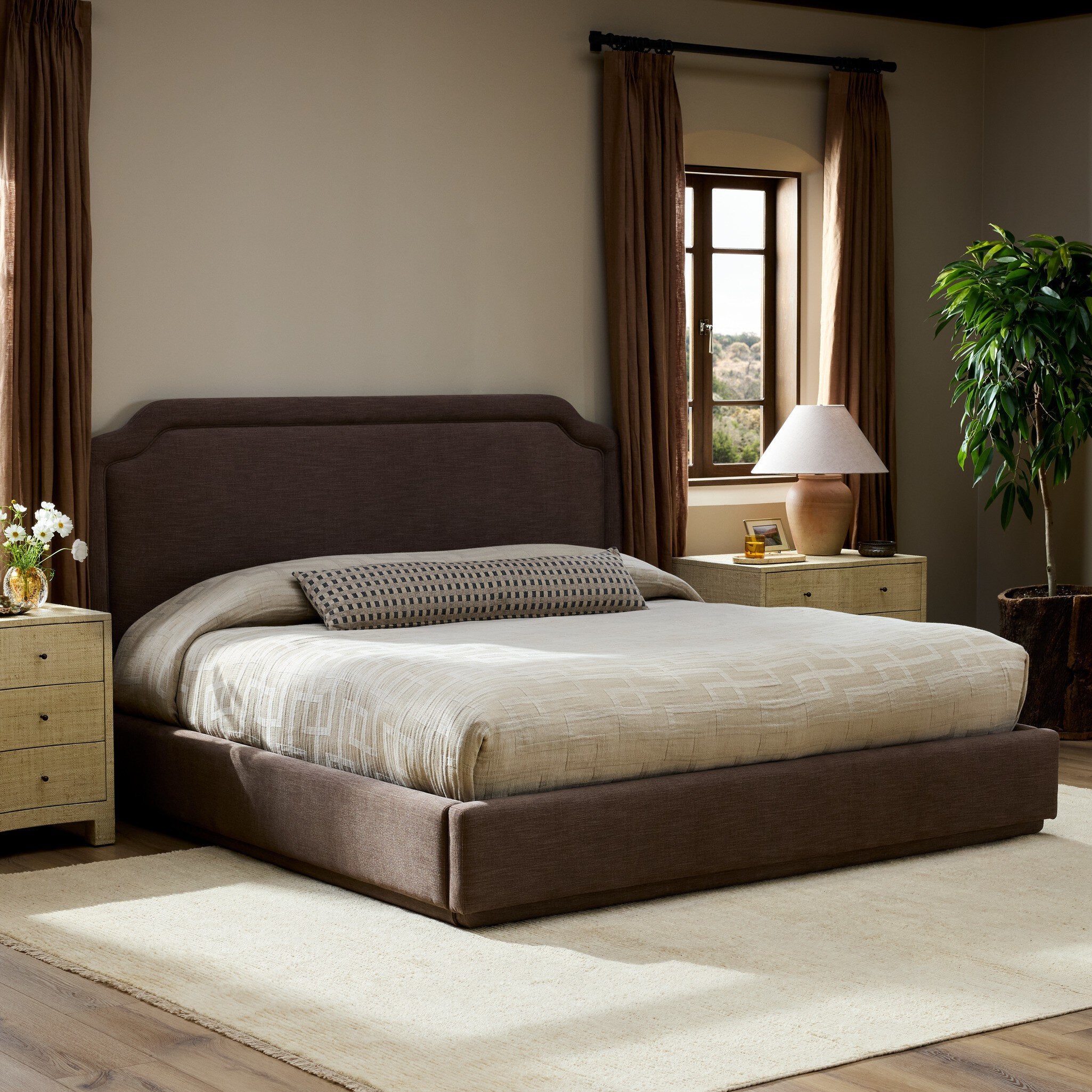 Gadot Bed