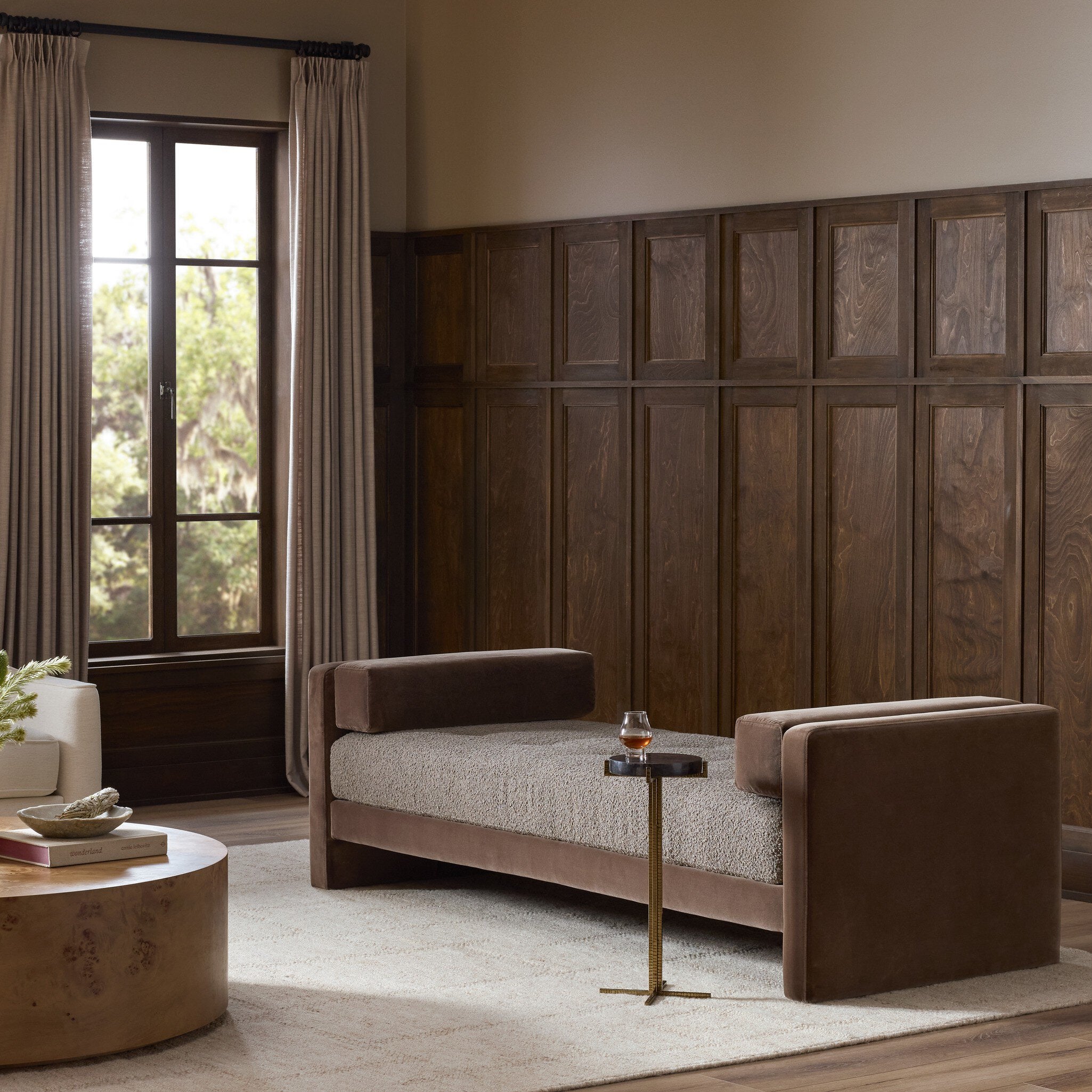 Ursula Chaise - Knoll Clay