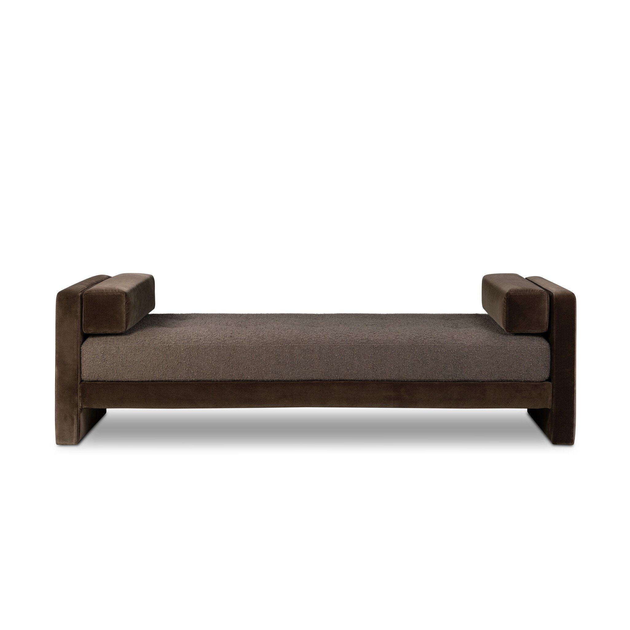 Ursula Chaise - Knoll Clay