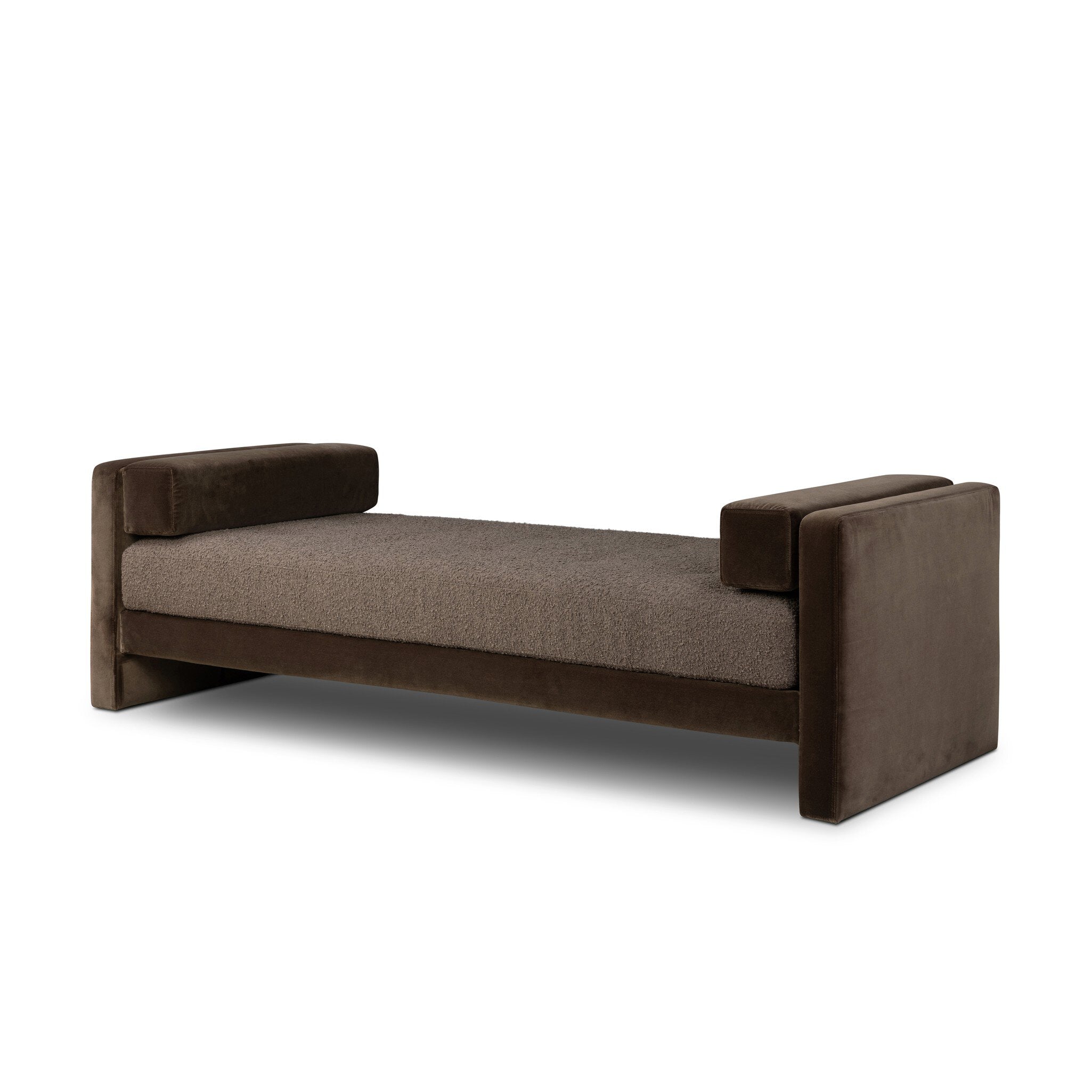 Ursula Chaise - Knoll Clay