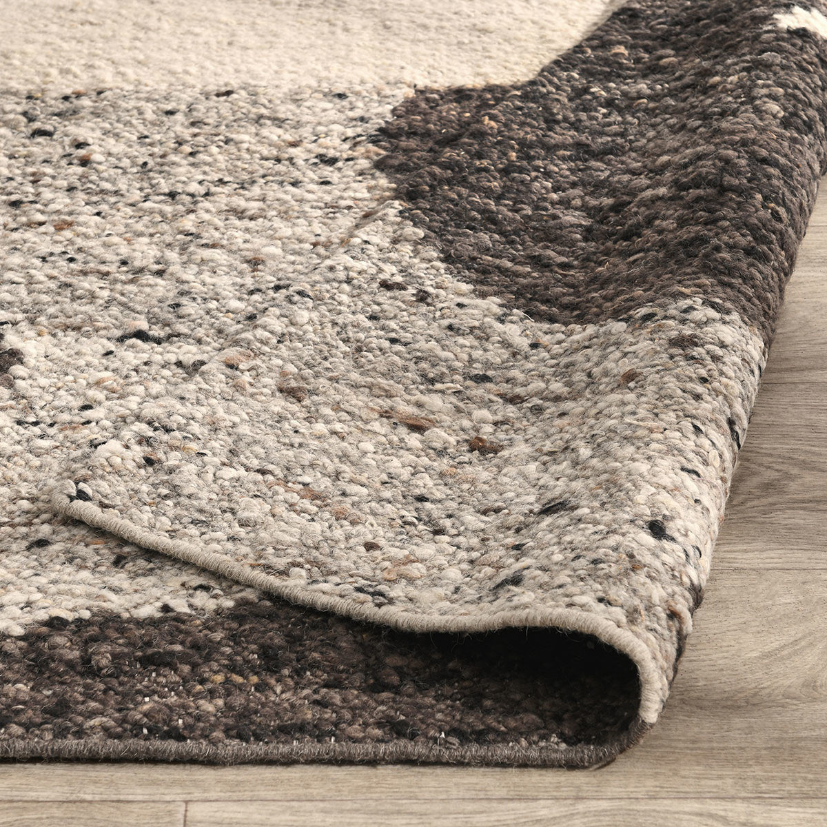 Hesperia Cedar Brown Multi Rug