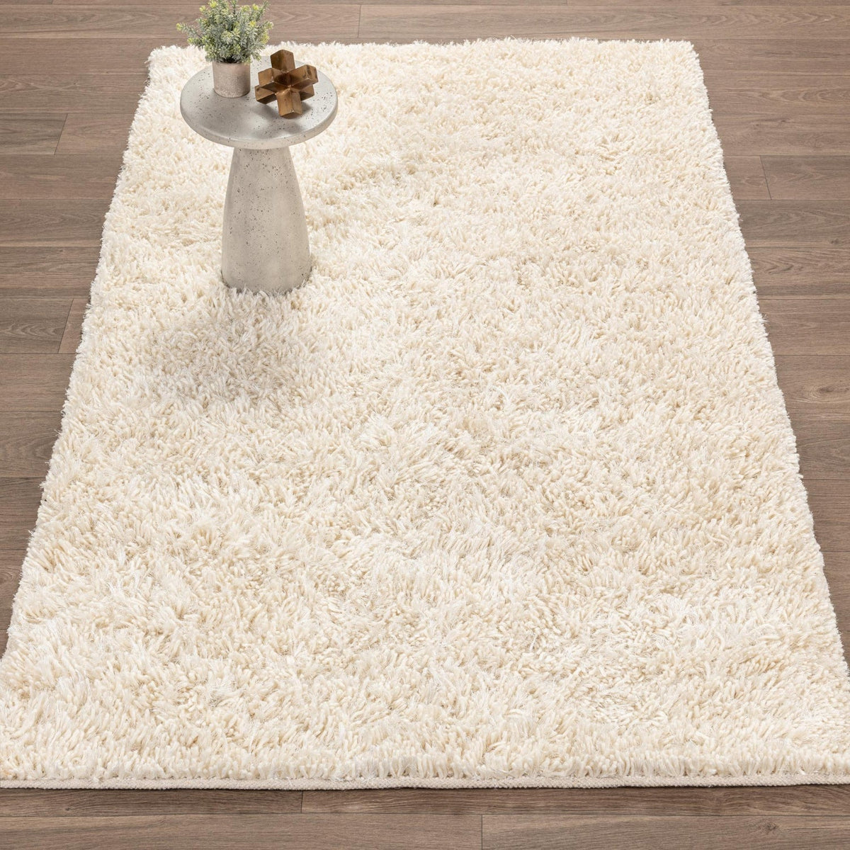 Surrey Shag Ivory Rug by Classic Home