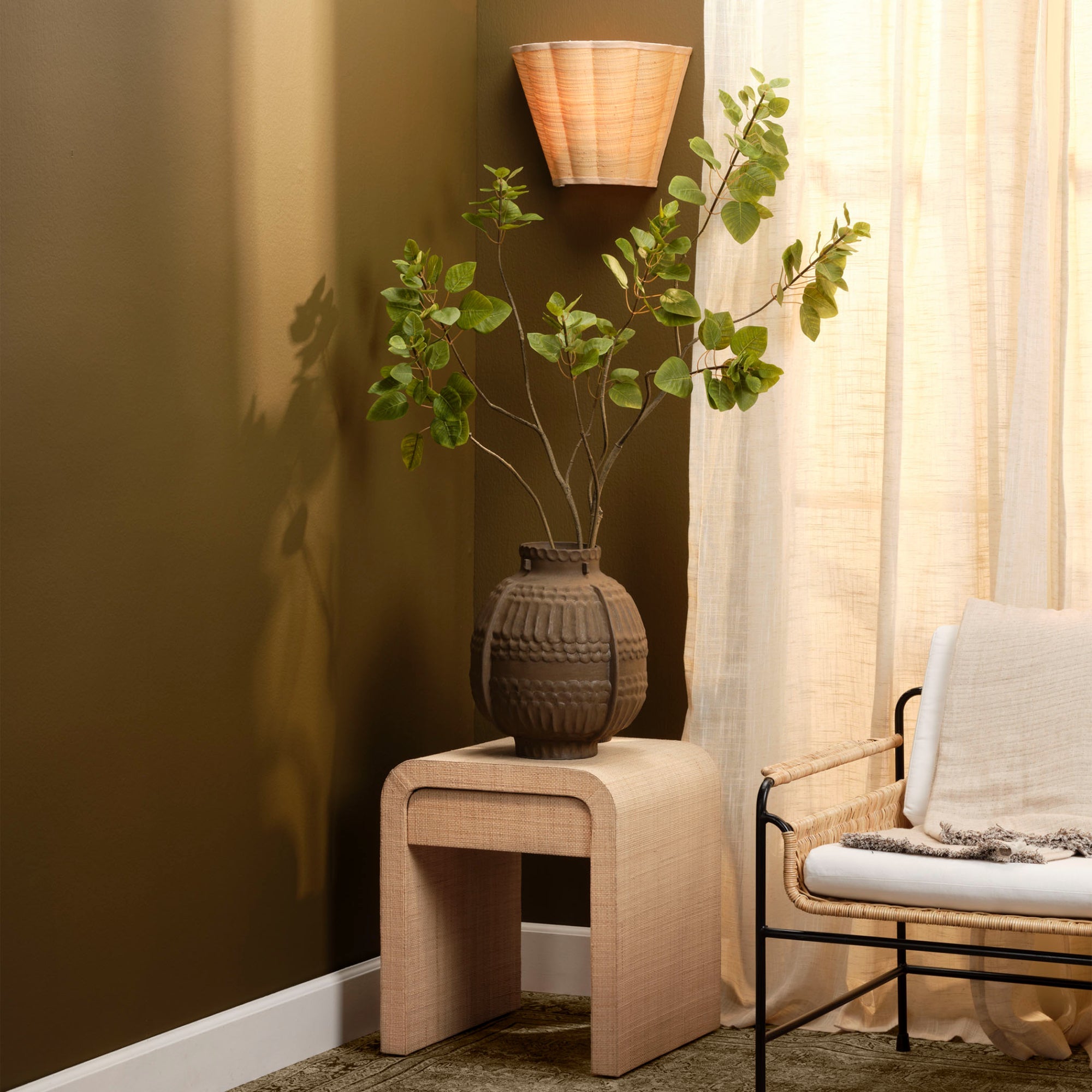 Scalloped Wall Sconce