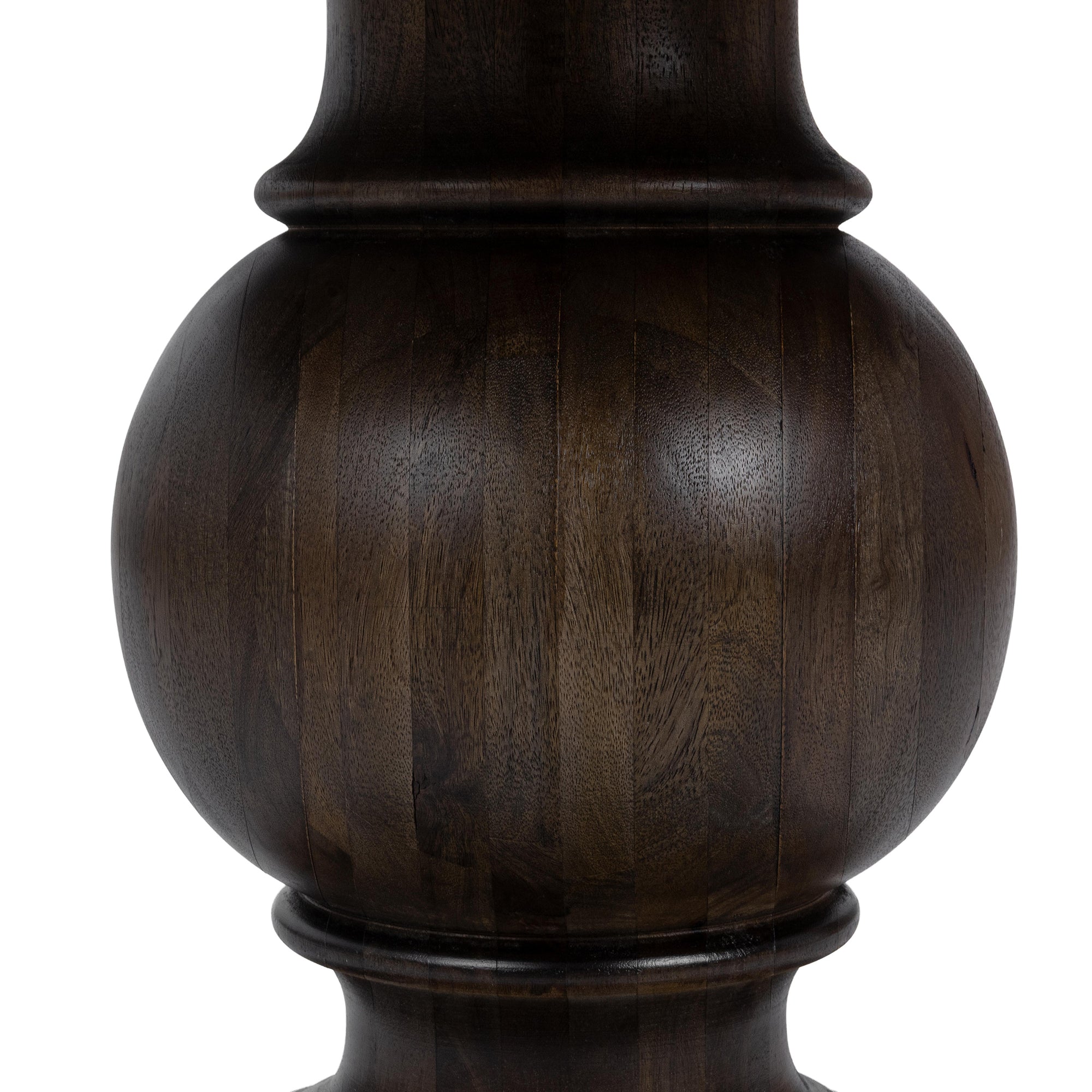 Brookside 48" Round Dining Table