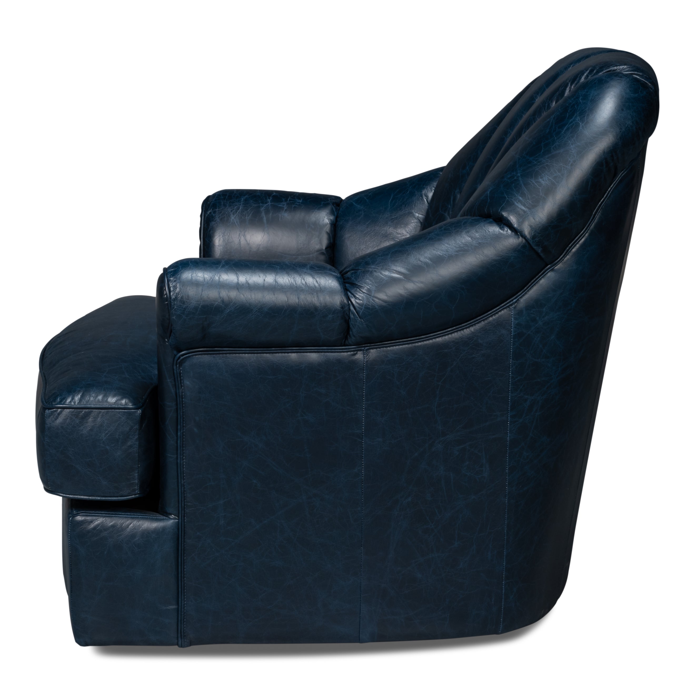 Scoth Swivel Chair in Distilled Leather