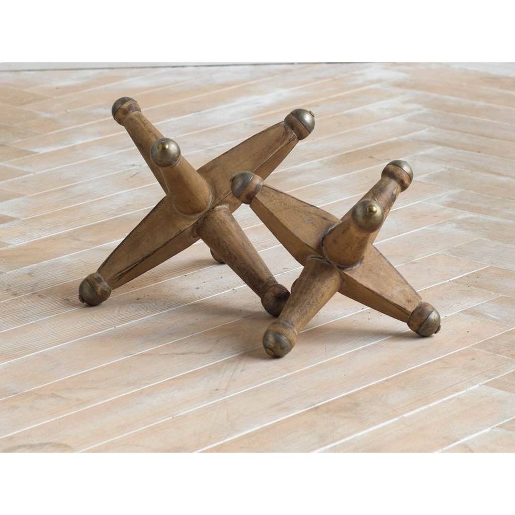 Jacto Small Brown Wooden Jack