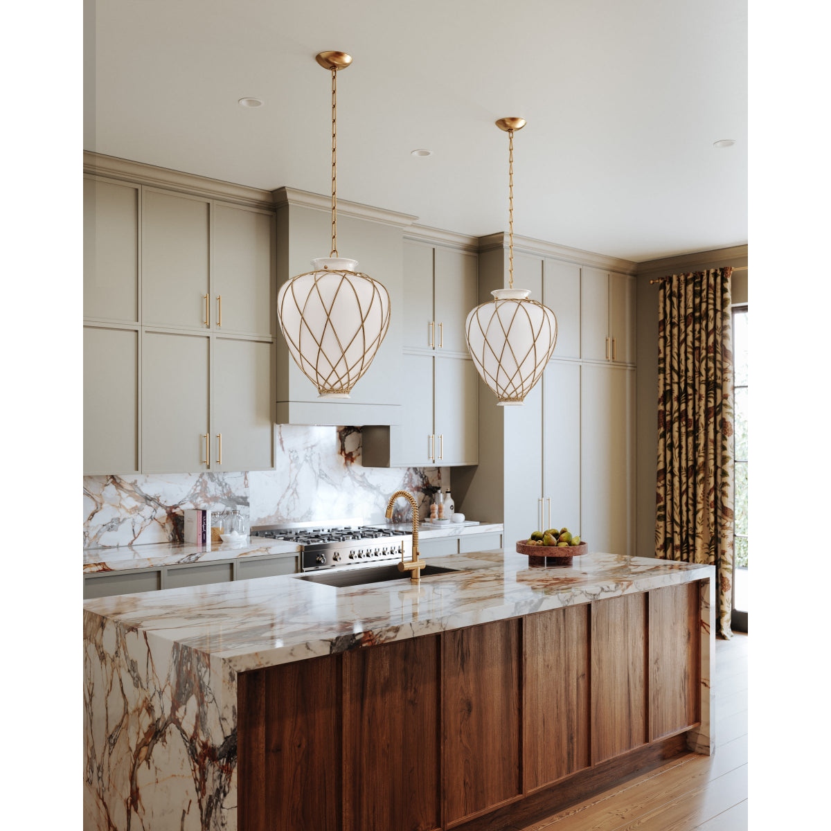 Apple Valley Pendant