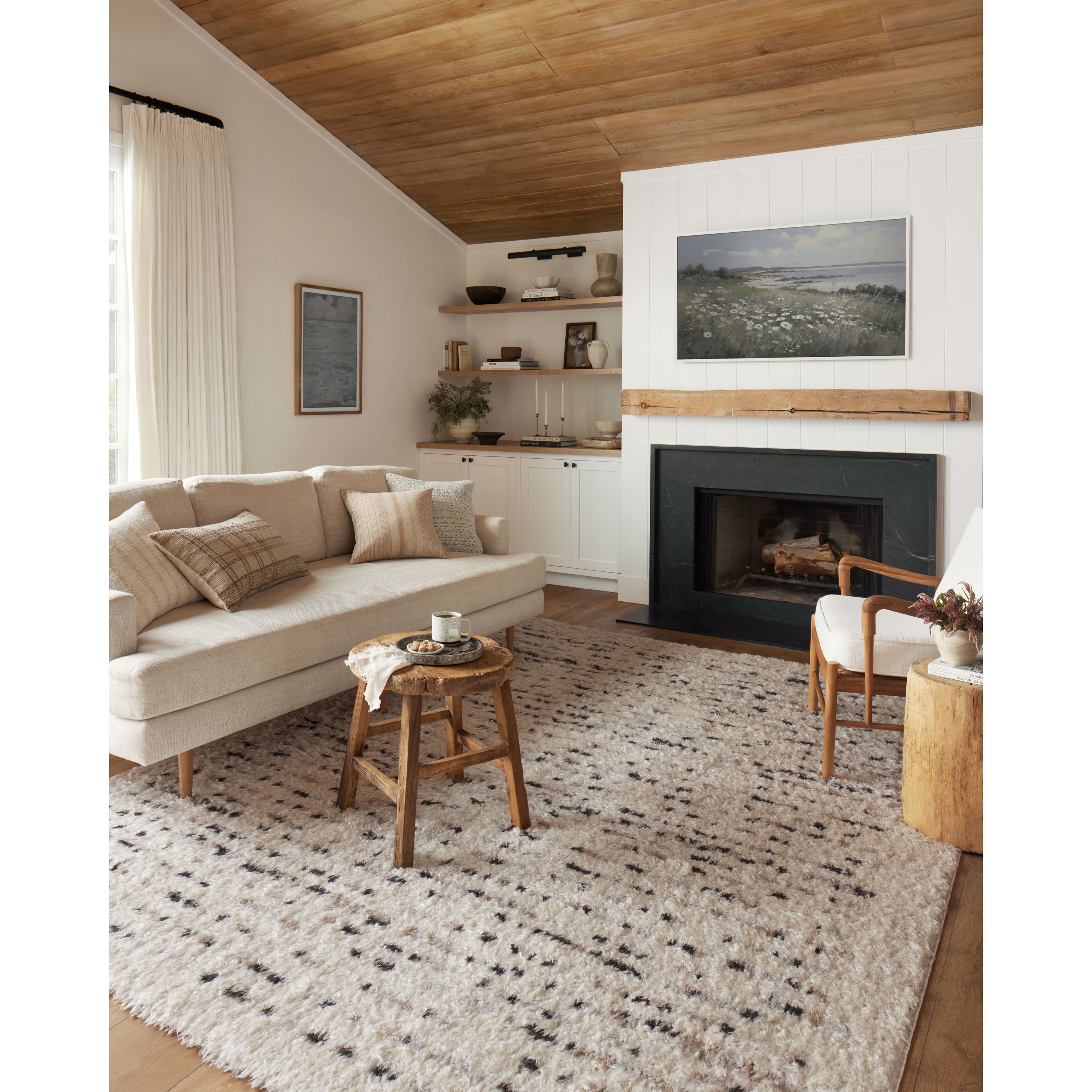 Angela Rose x Loloi Amira Ivory/Multi Rug