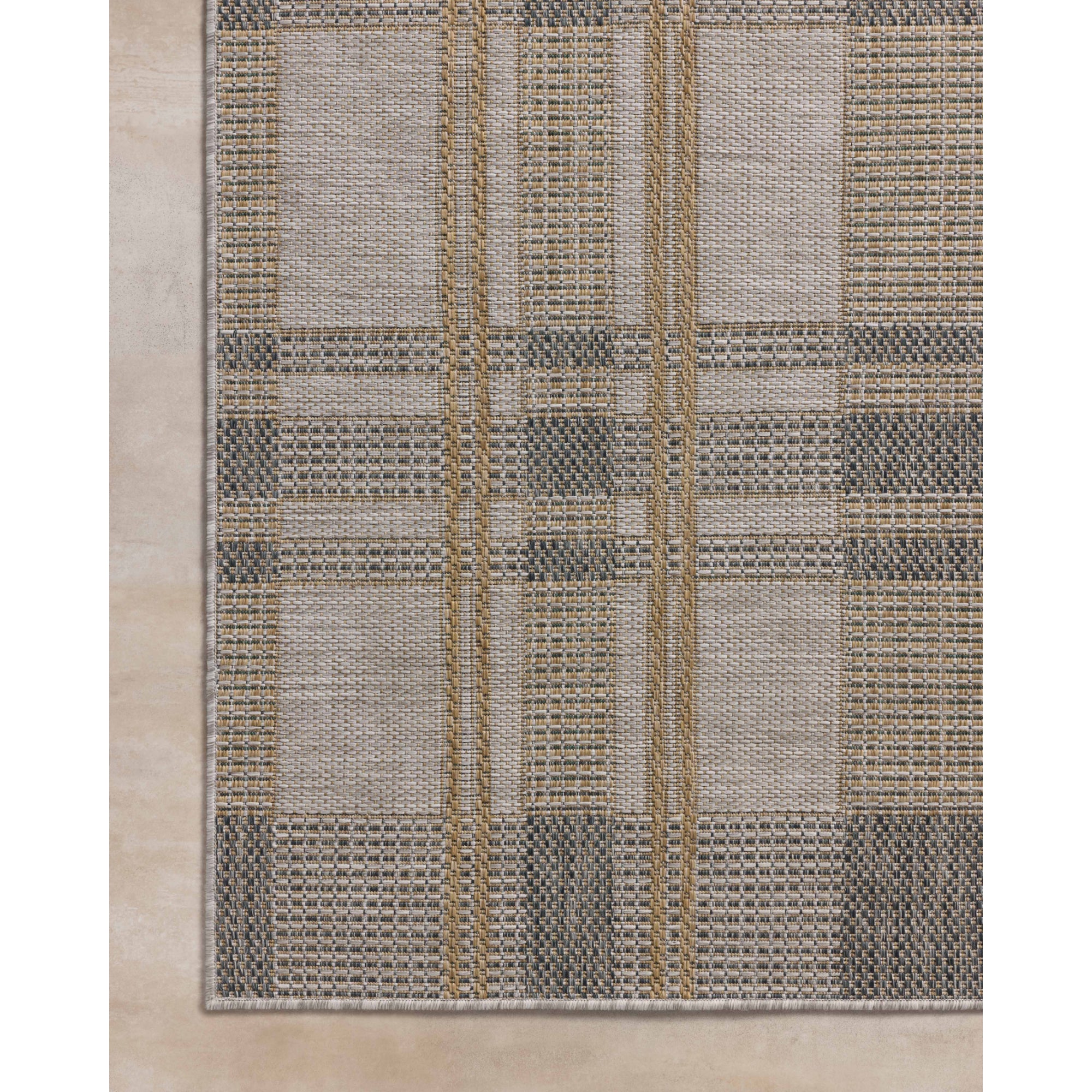 Loloi Birch Bone/Gold Indoor/Outdoor Rug