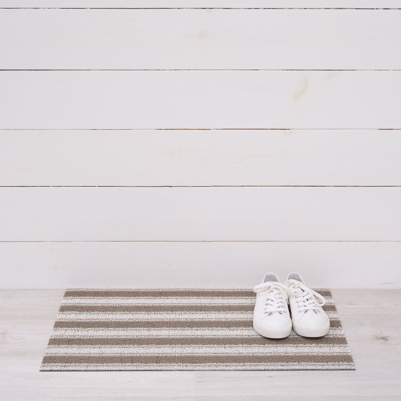 Boardwalk Stripe Shag Mat