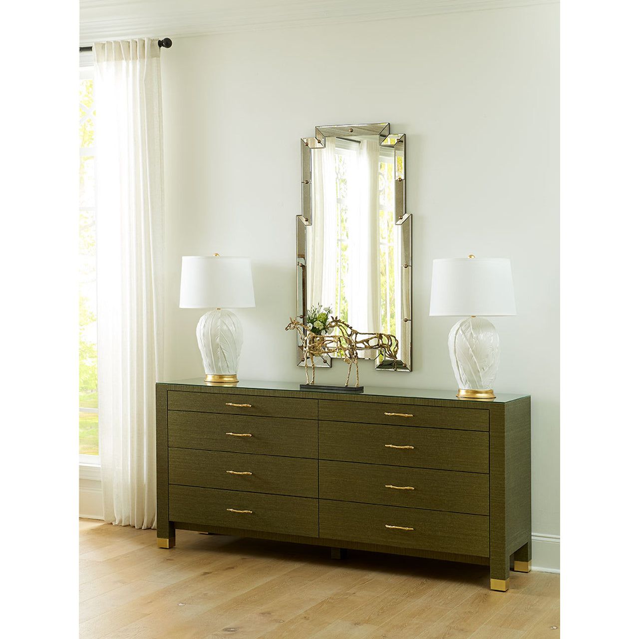 Camden Extra Large 8-Drawer Dresser