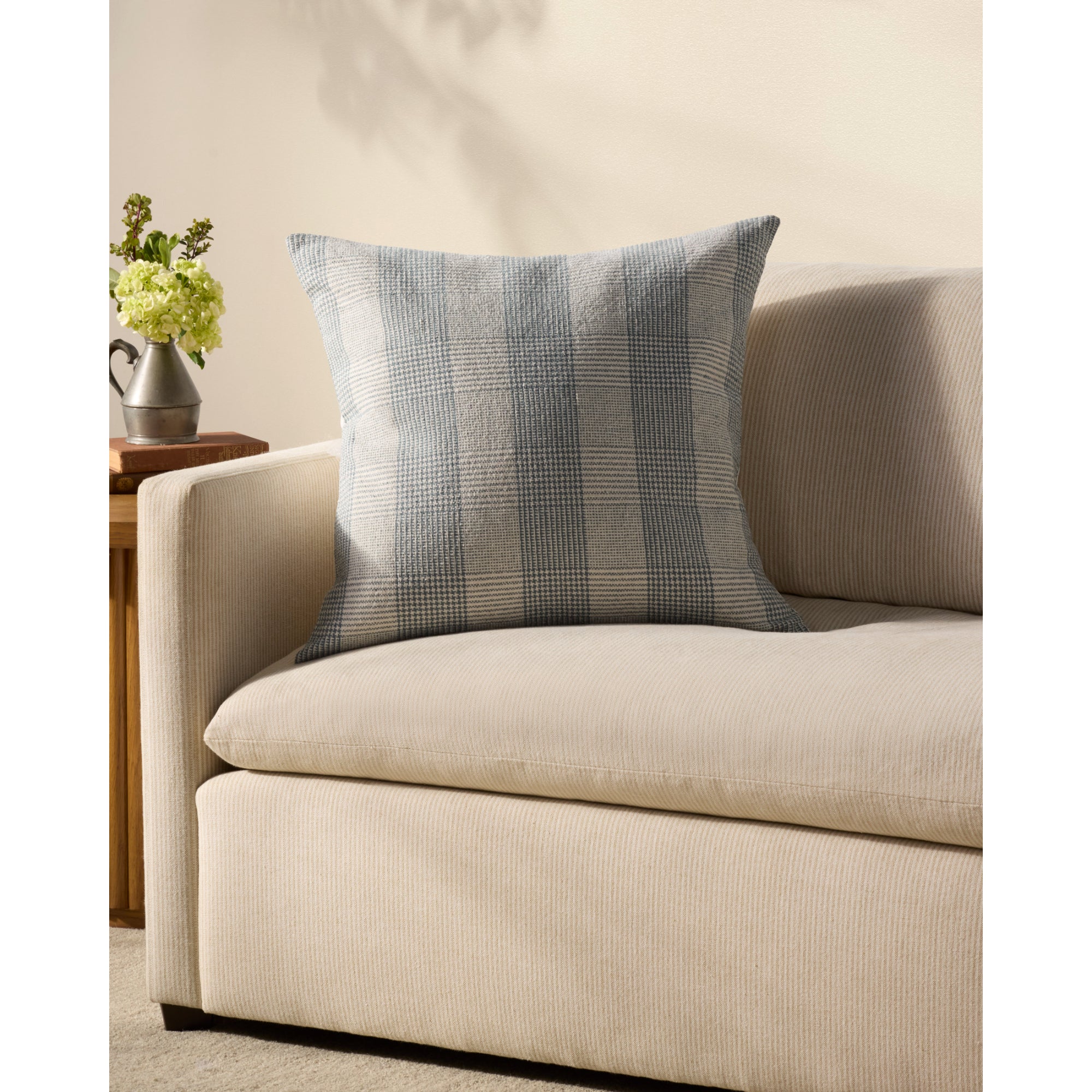Chris Loves Julia x Loloi Auggie Blue/White 22'' x 22'' Cover with Down Pillow