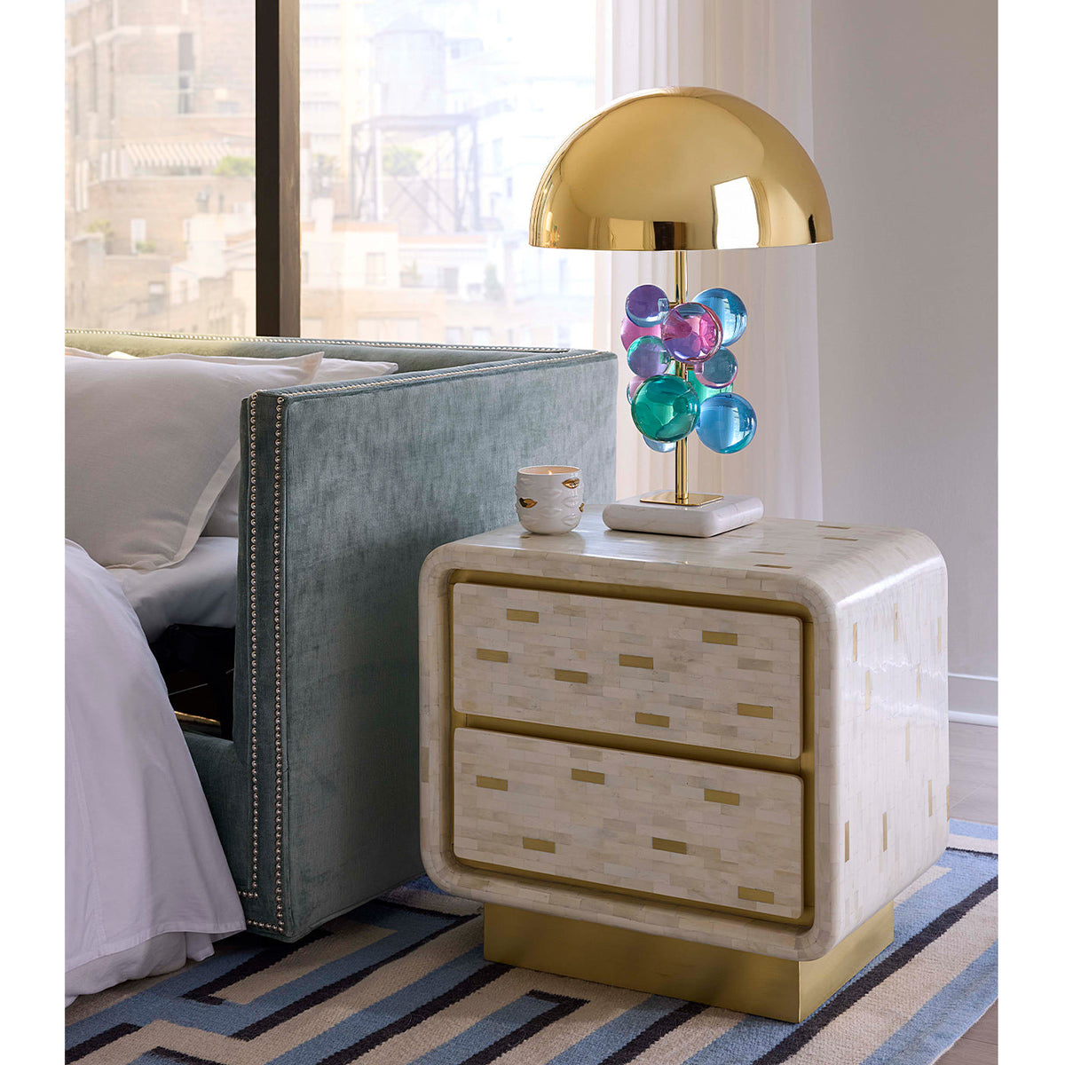 Globo Table Lamp