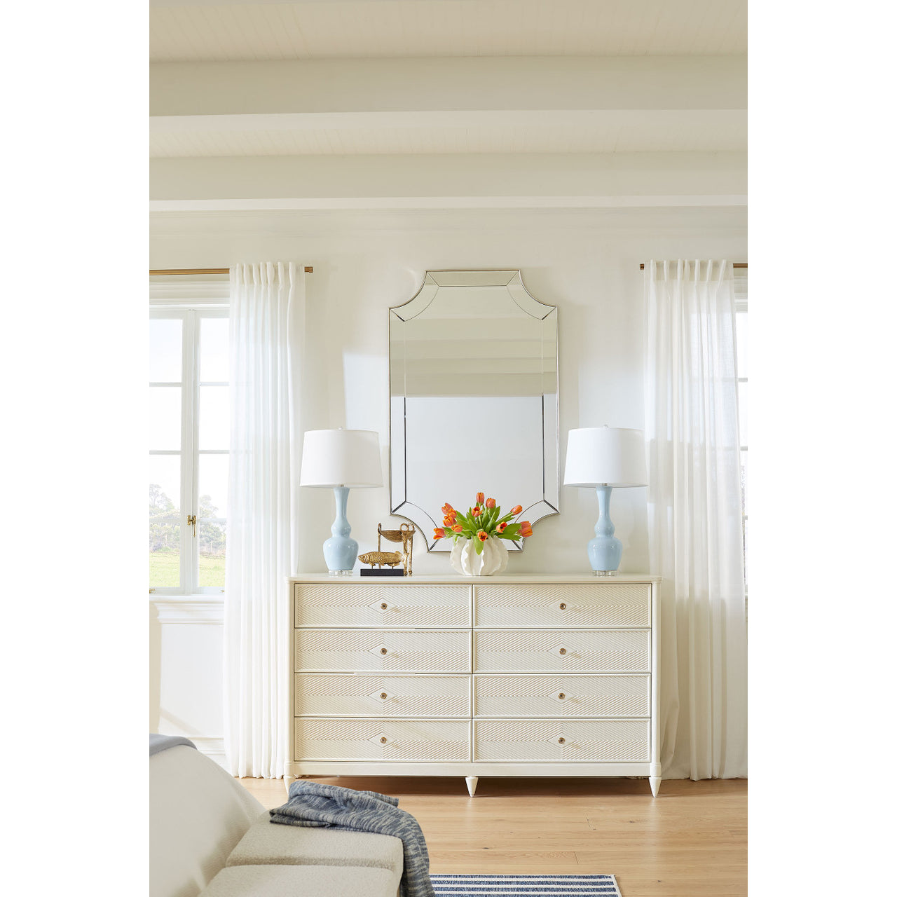 Felicity 8-Drawer Dresser