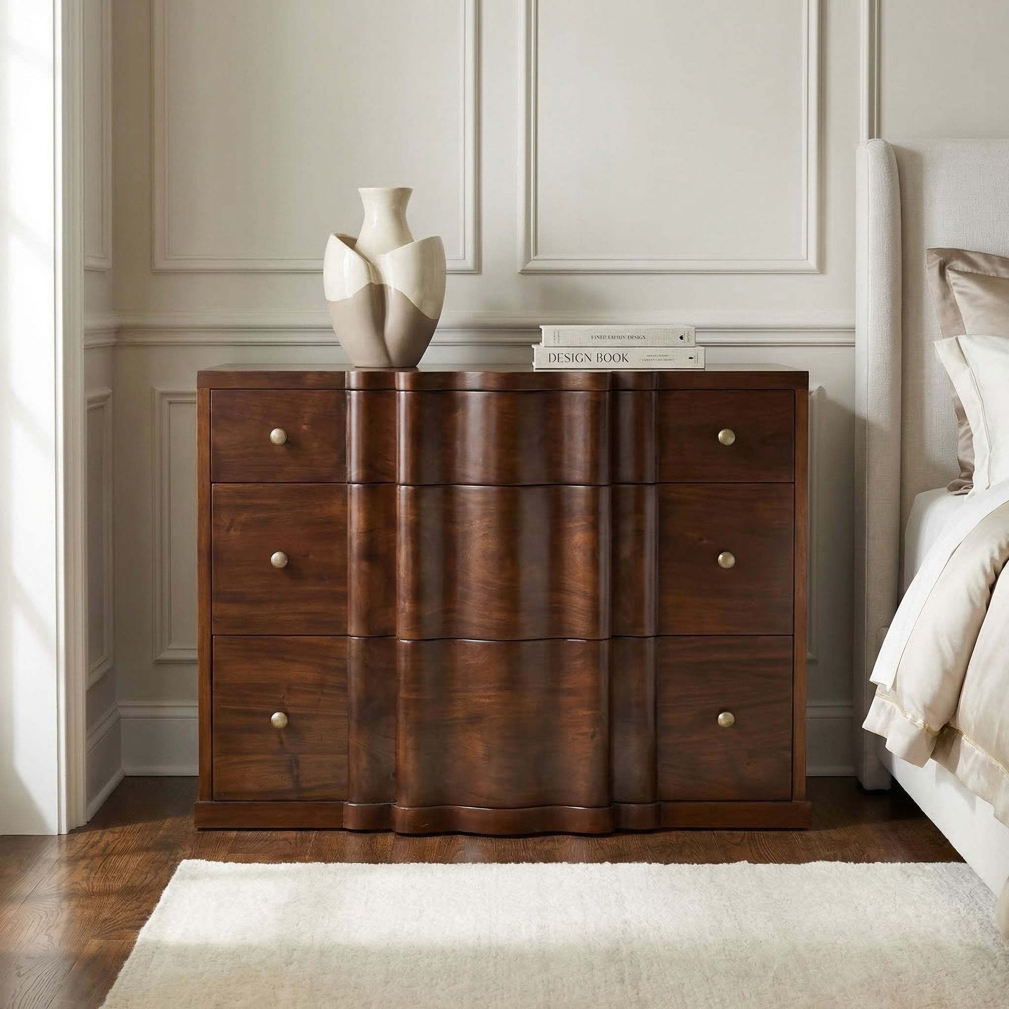 Kiss Dresser