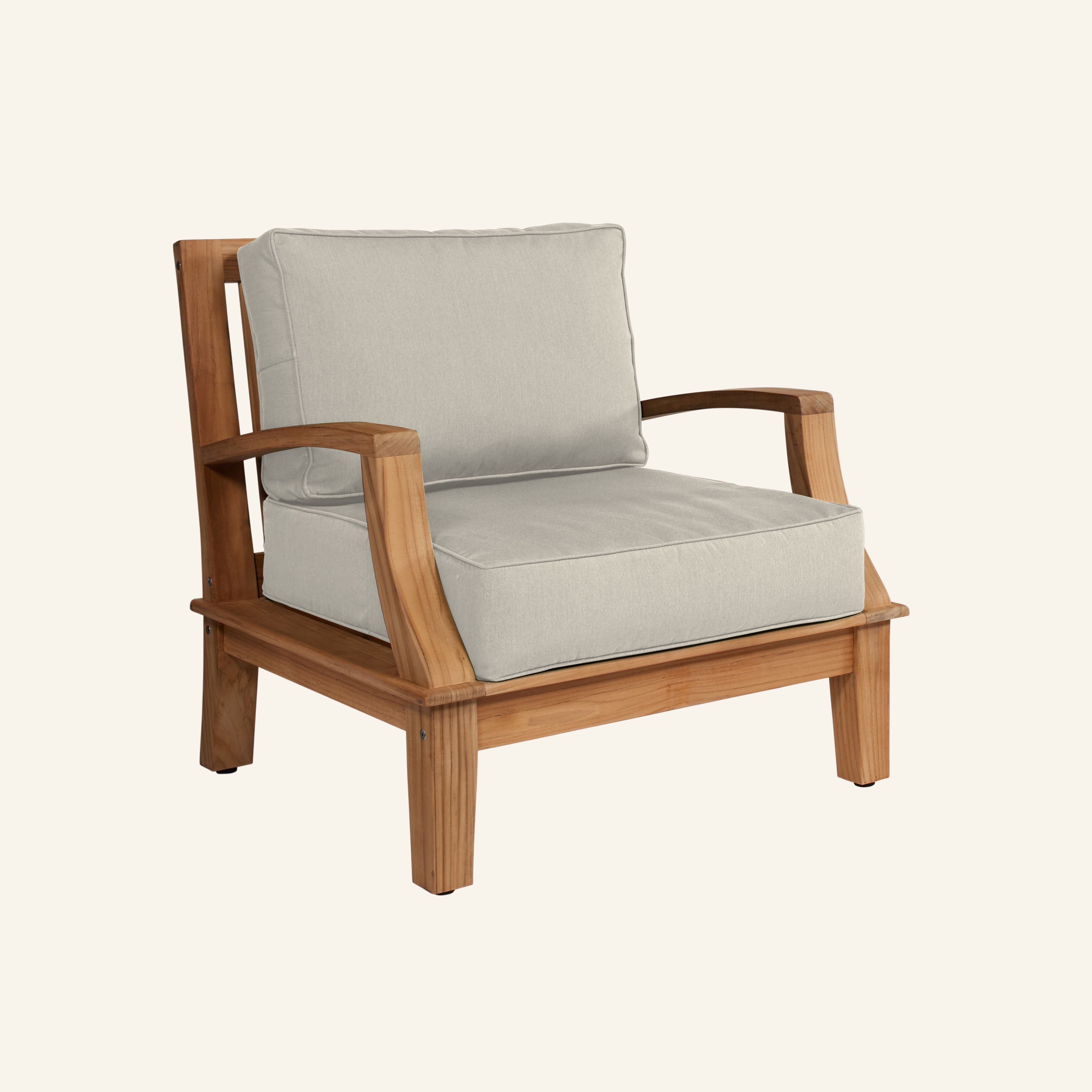 Grande Club Chair