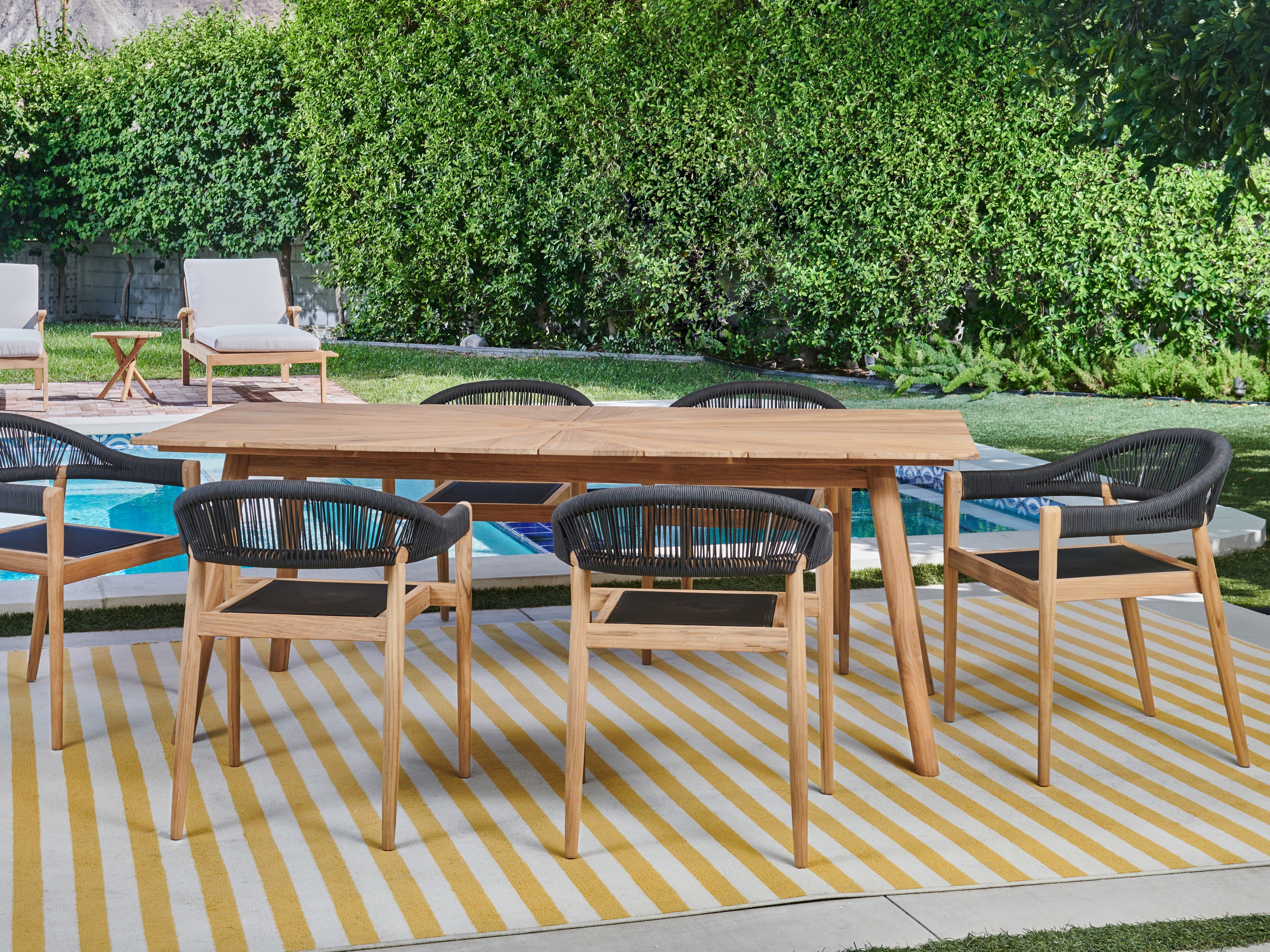 Klint Dining Set