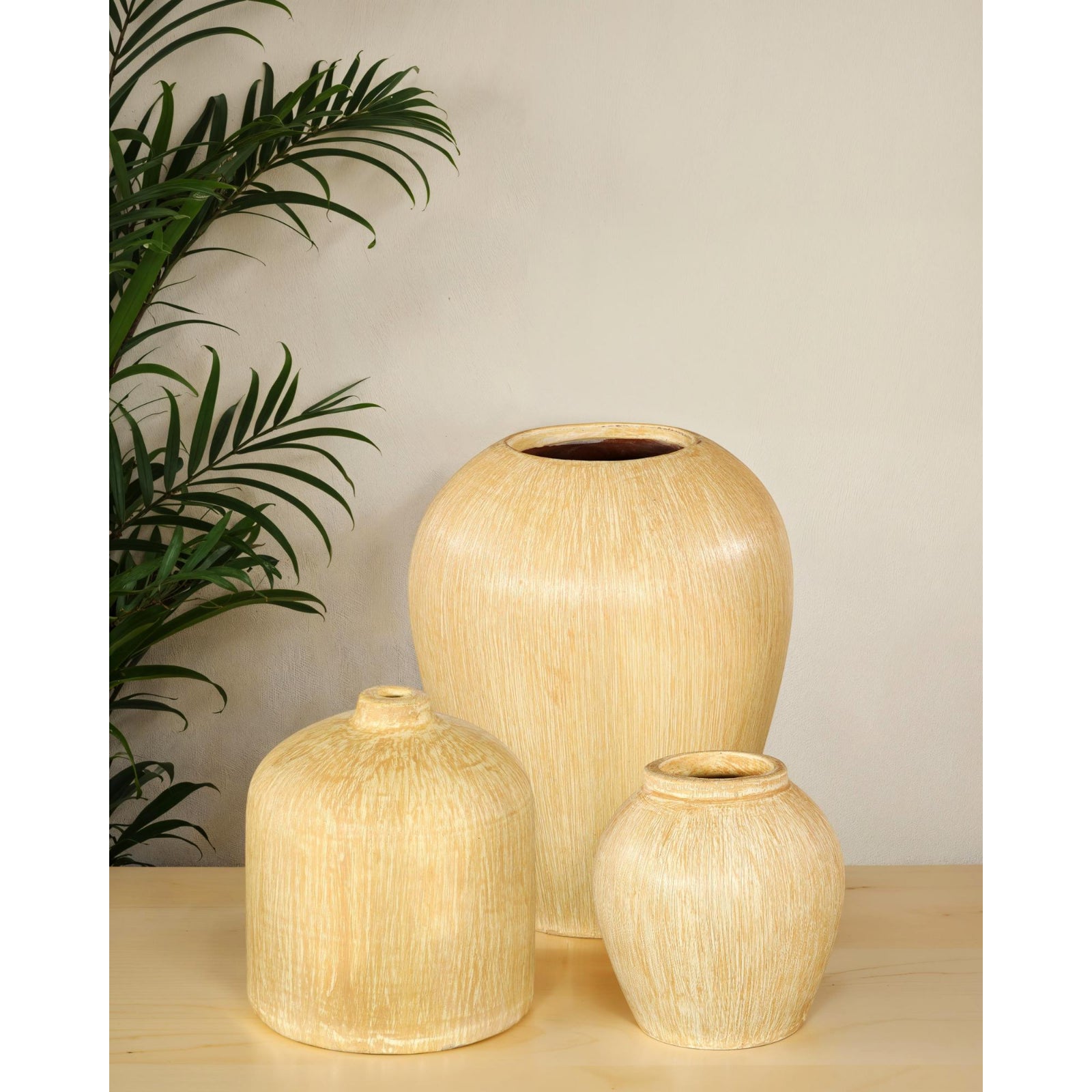 Canary Wash Vase - Globe