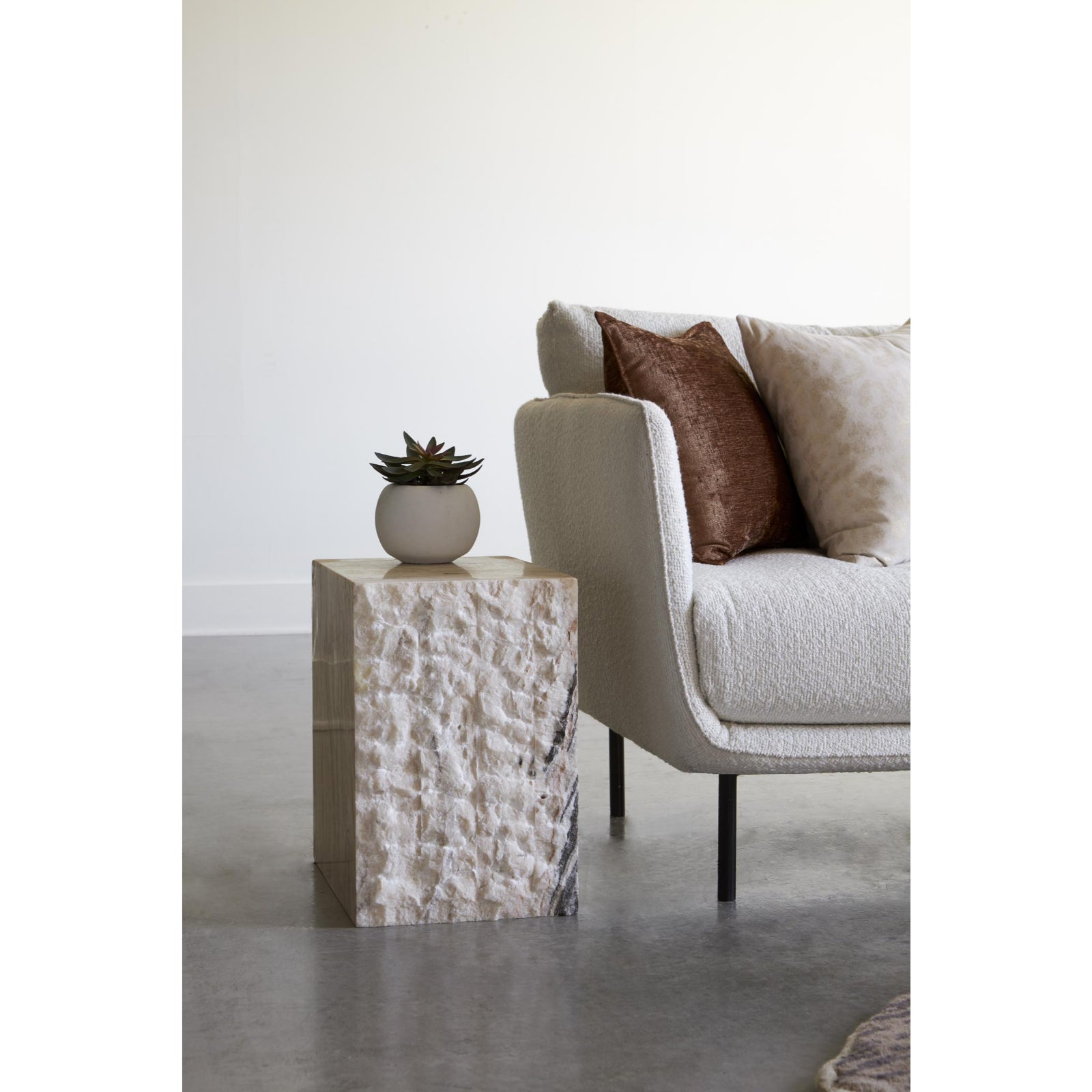 Onyx Stool