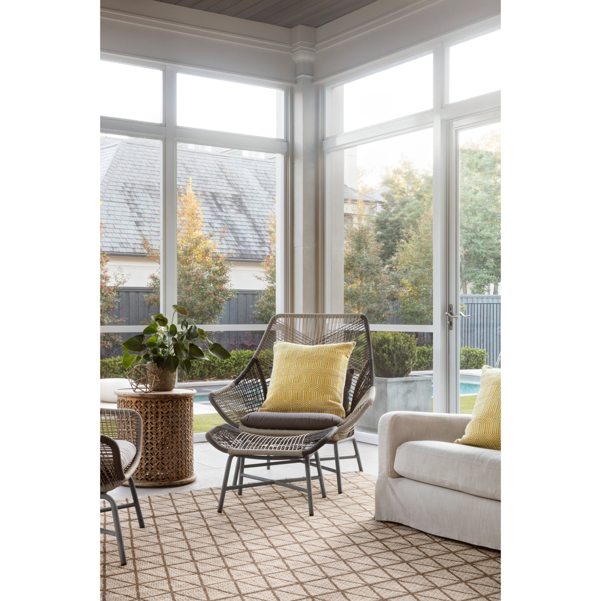 Loloi Isle Beige/Mocha Rug