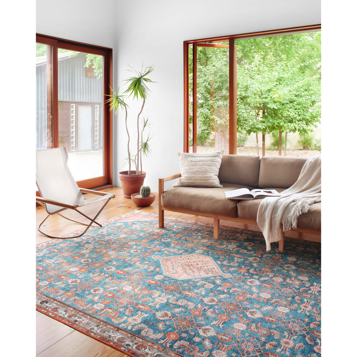 Loloi Layla Marine/Clay Rug
