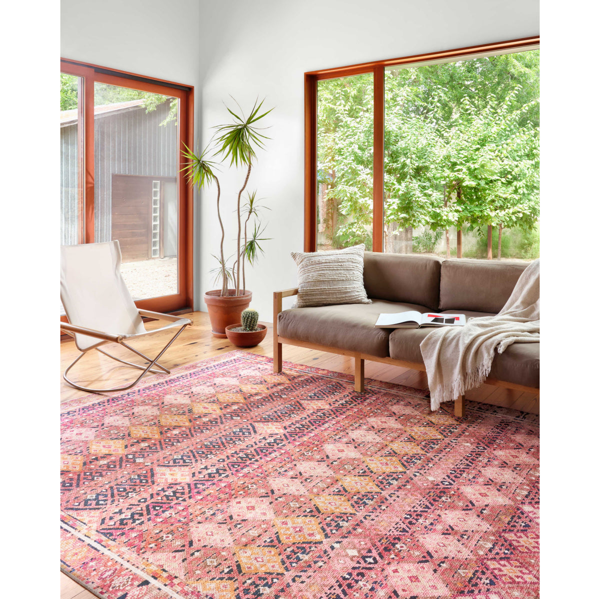 Loloi Layla Magenta/Multi Rug