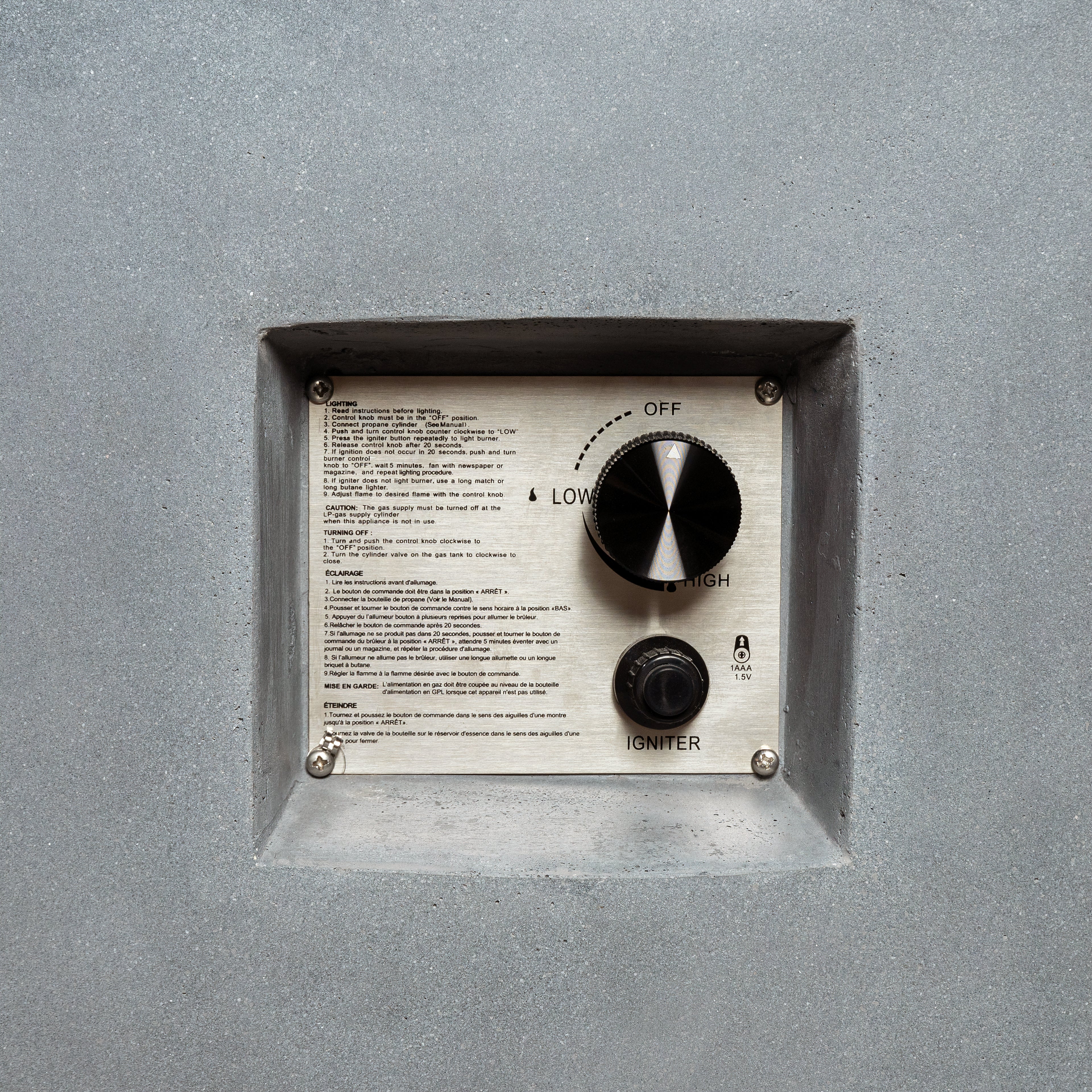 Beton 42" Round Concrete Propane Gas Fire Pit with Access Door