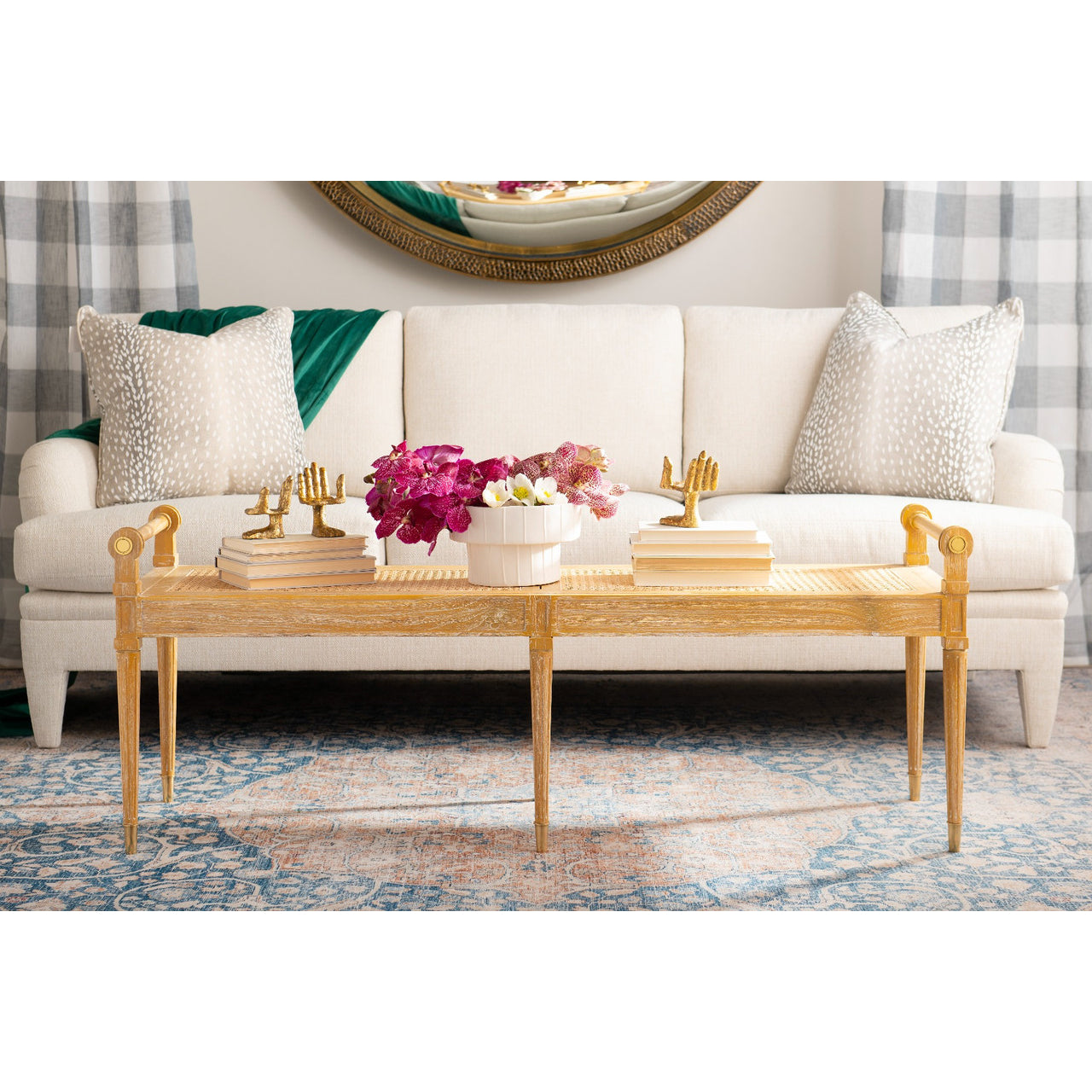 Mano Statues - Set of 3