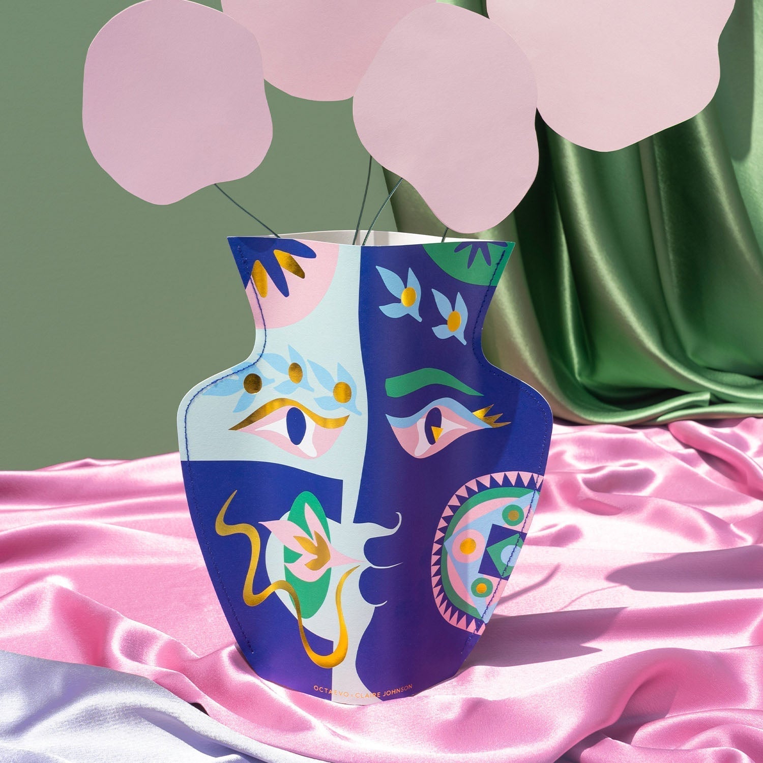 OCTAEVO Claire Johnson Paper Vase - Blue