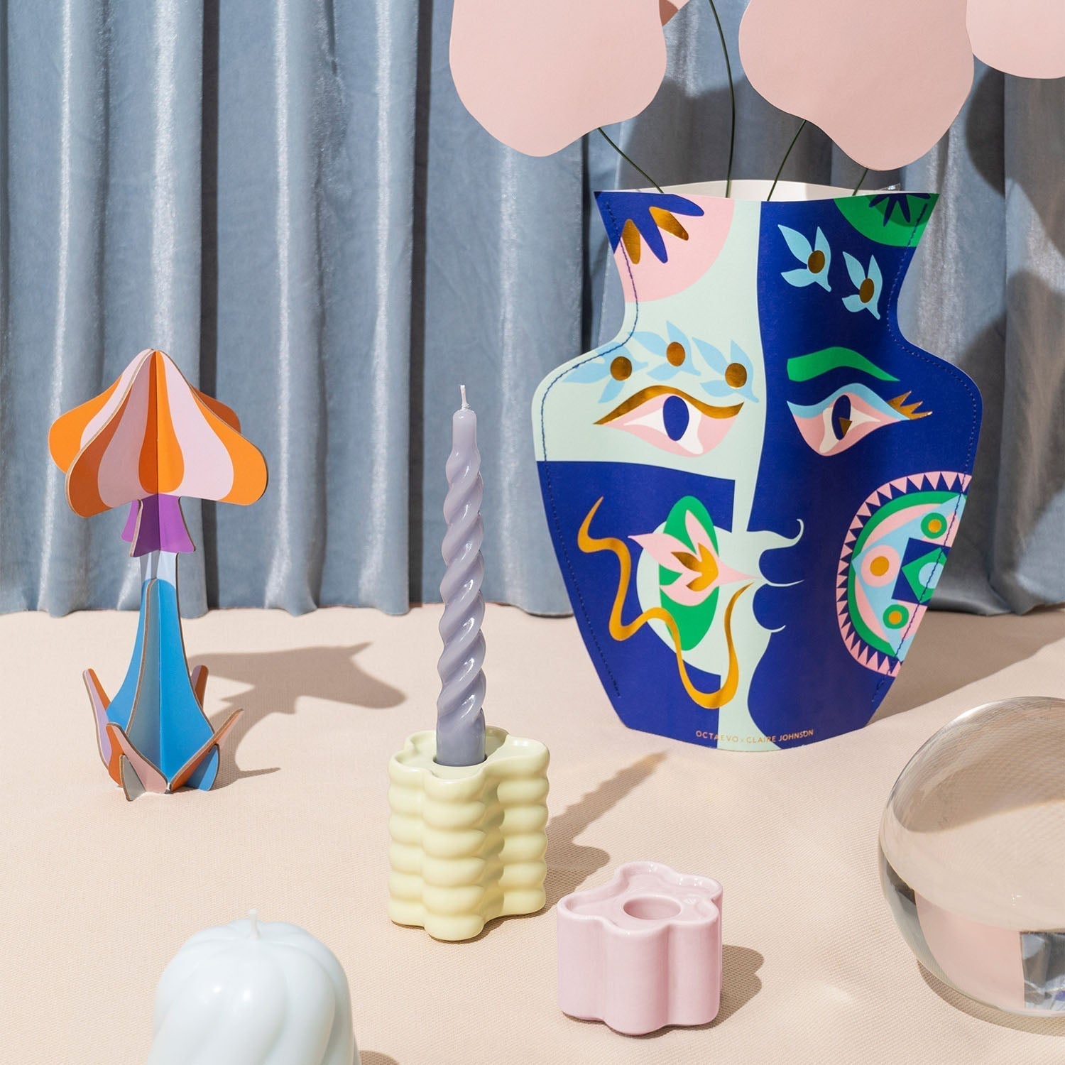 OCTAEVO Claire Johnson Paper Vase - Blue