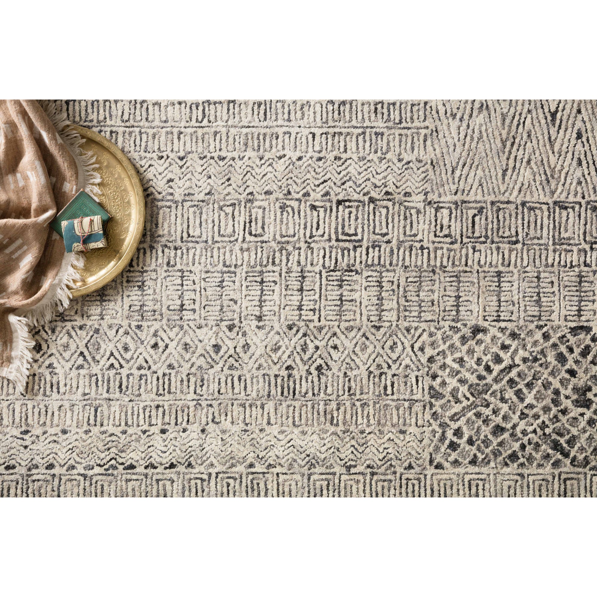 Loloi Peregrine Charcoal Rug