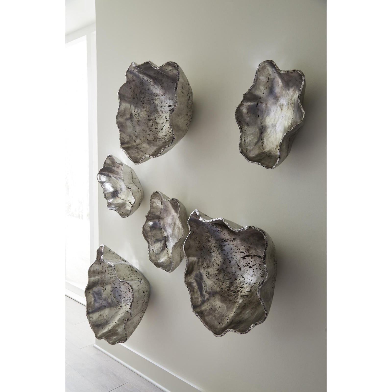 Cast Onyx Wall Bowl
