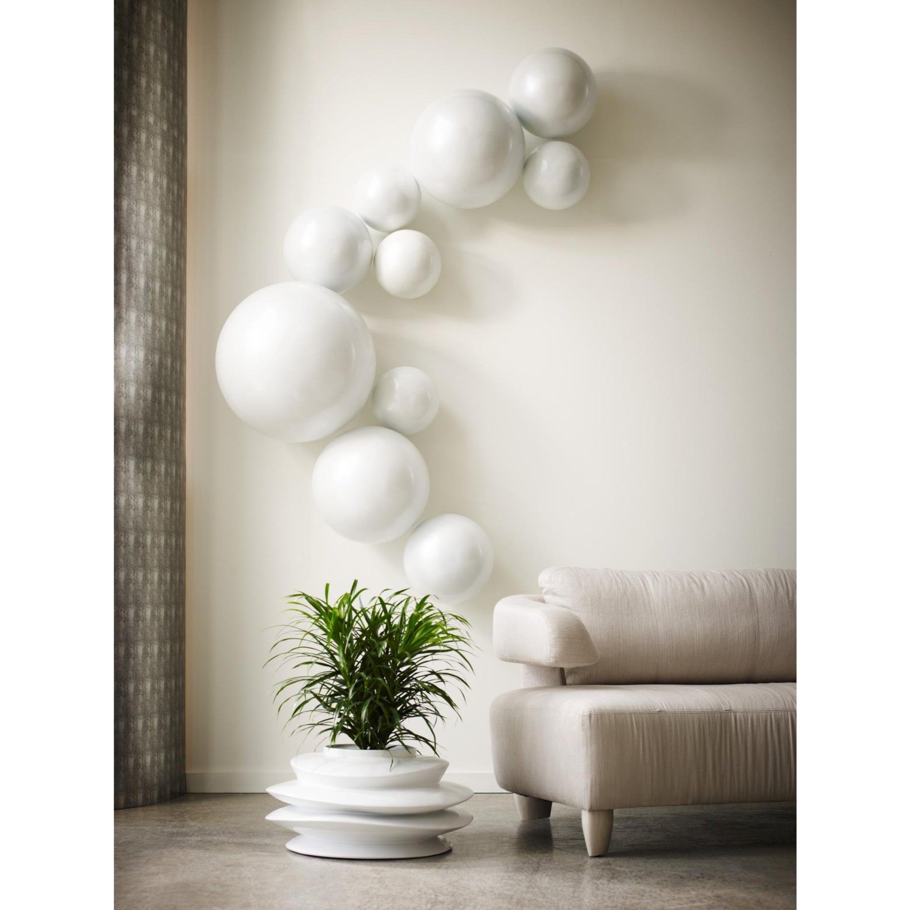 Ball on the Wall