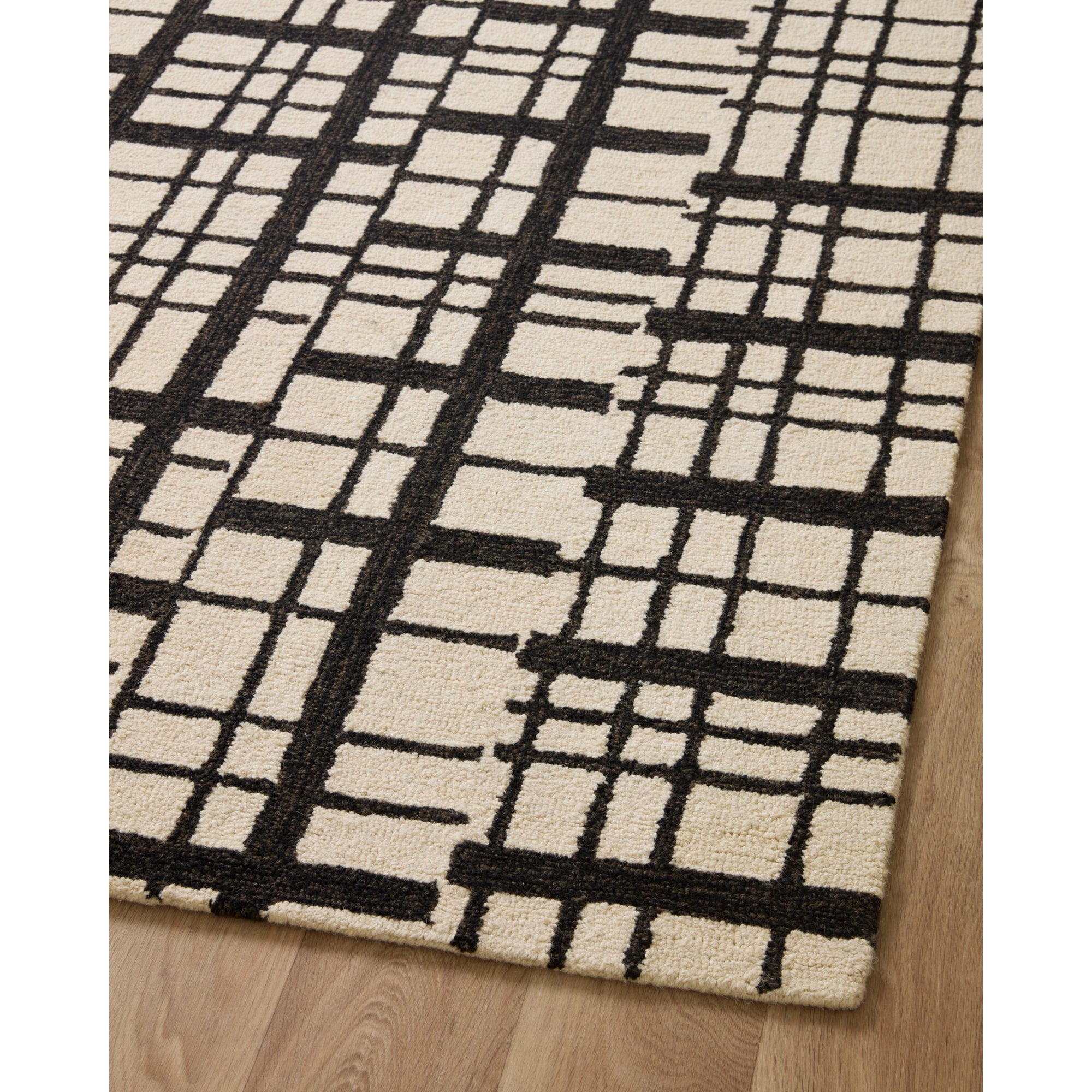 Chris Loves Julia x Loloi Polly Black/Ivory Rug