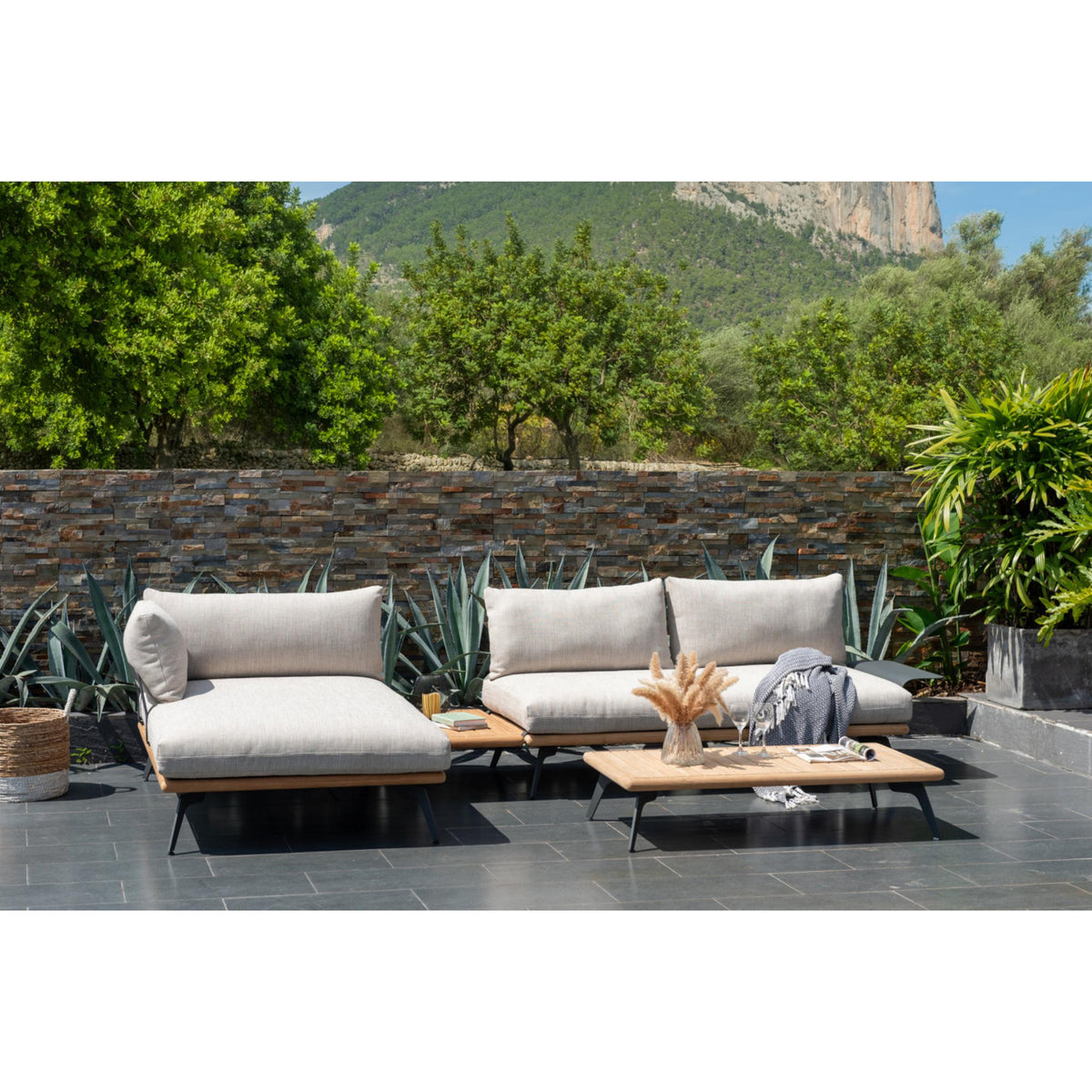 Pearl 4 Piece Sectional Set